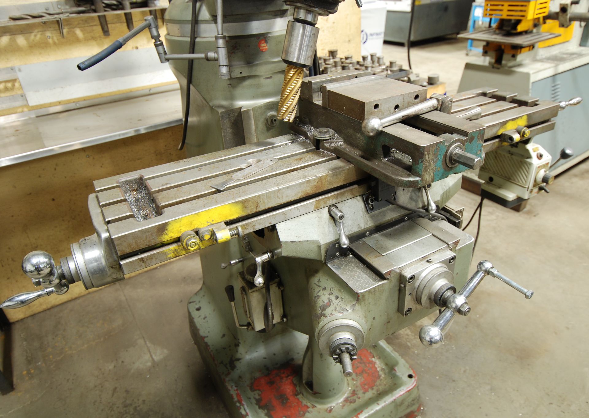 FIRST LC-1-1/2 VS 9"X42" R-8 SPINDLE VERTICAL MILLING MACHINE W/HEDIENHAIN 2-AXIS DRO, COLLETS, - Image 4 of 7