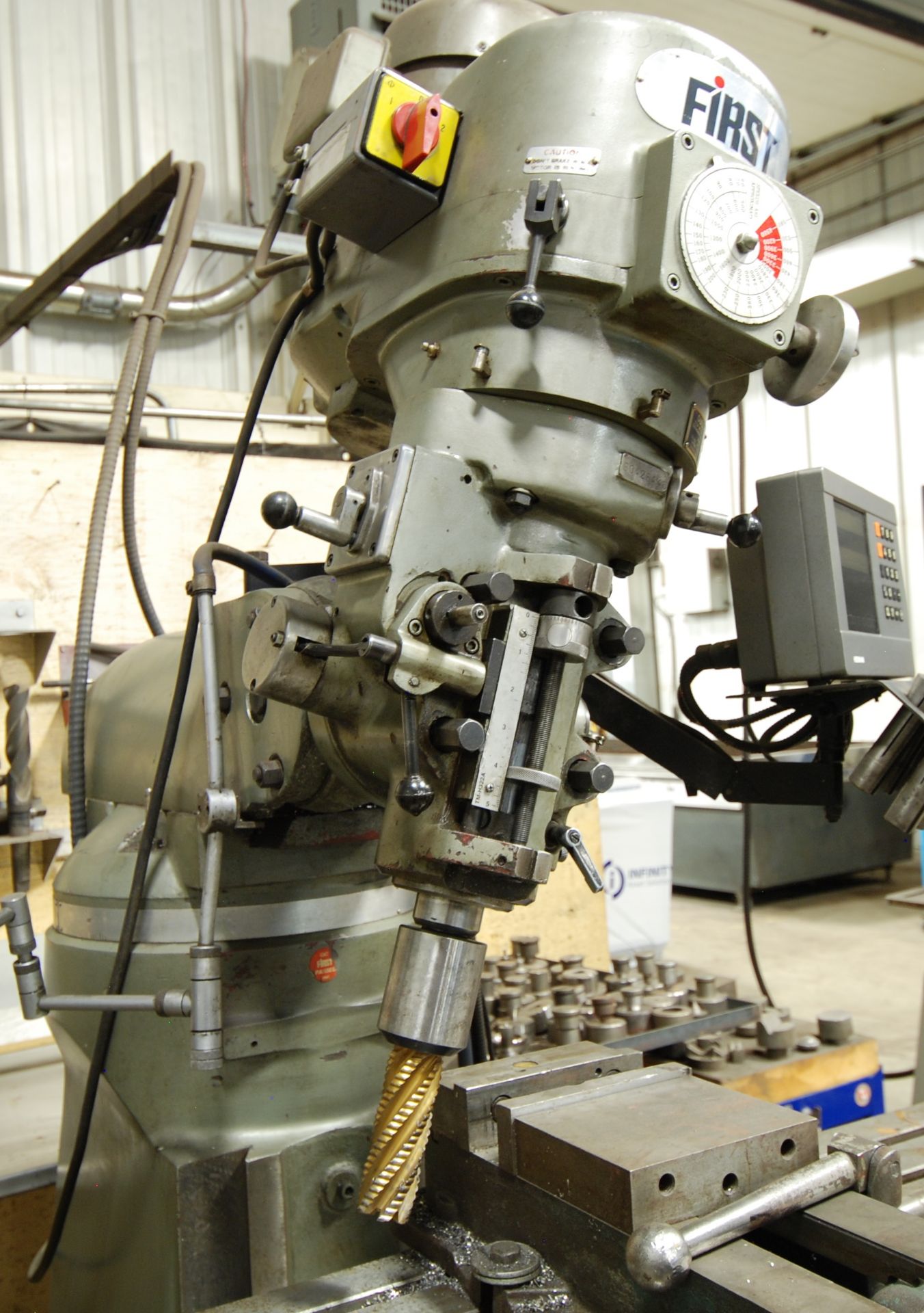 FIRST LC-1-1/2 VS 9"X42" R-8 SPINDLE VERTICAL MILLING MACHINE W/HEDIENHAIN 2-AXIS DRO, COLLETS, - Image 6 of 7