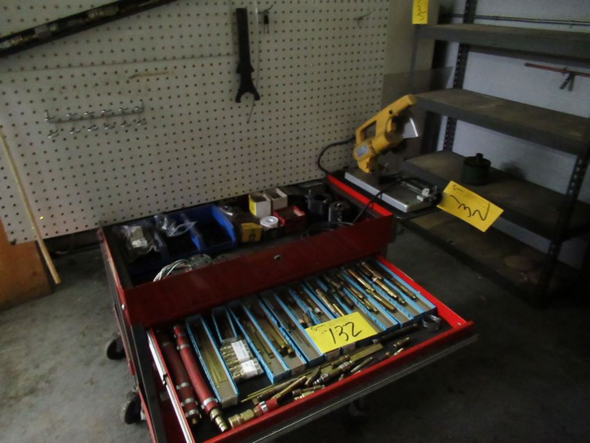 RED 3 DR. PORTABLE TOOL CART W/MOULD PIPING, POWERFIST J16-AJ-178 7" CUT SAW, ETC.