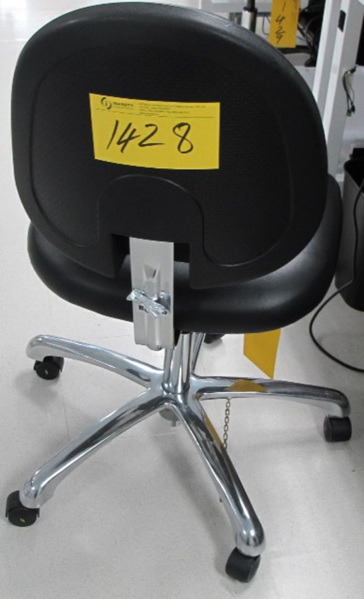 BEVCO LAB STOOL (CLEAN ROOM)