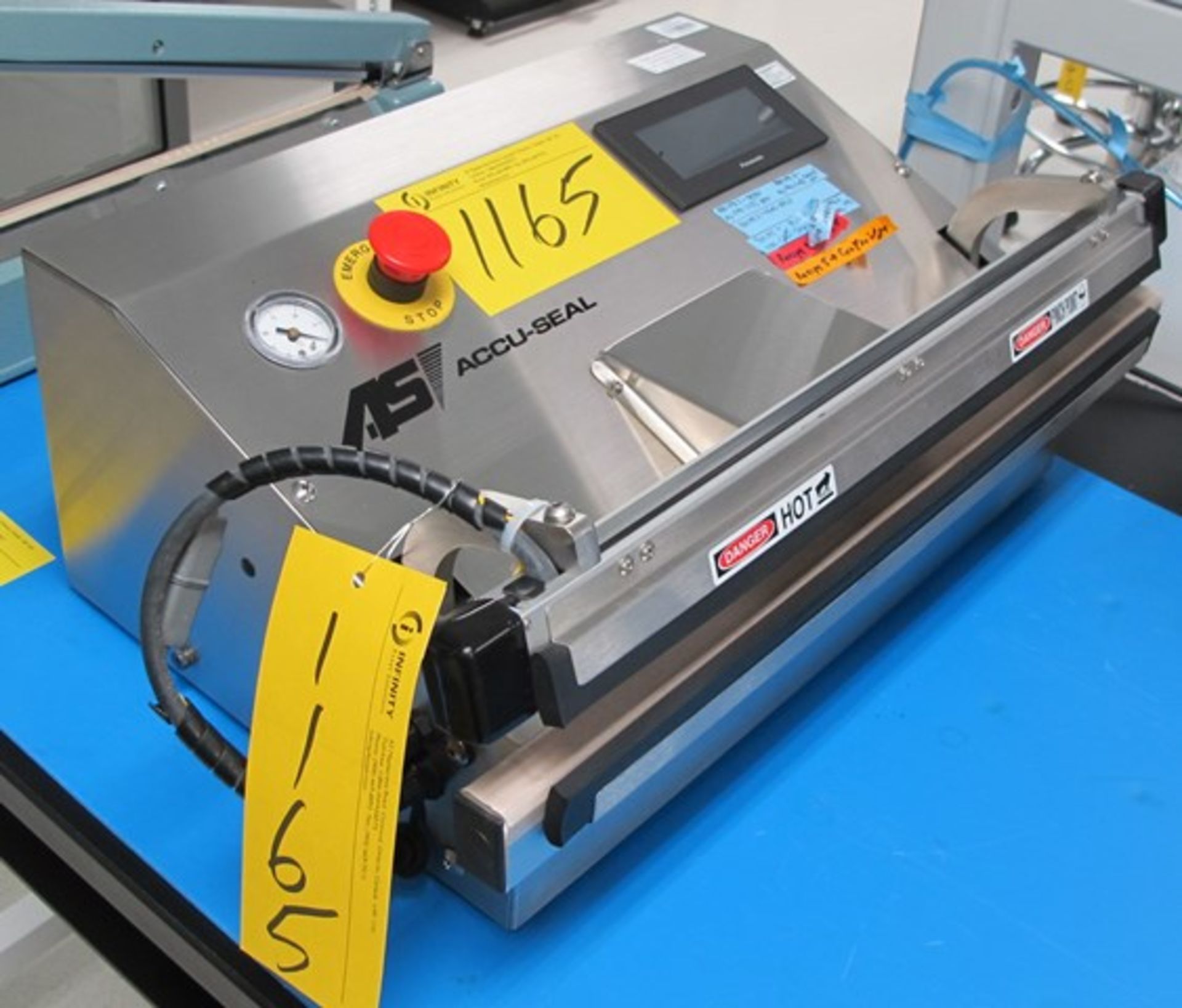 2014 ACCU-SEAL 675TC-20-UB VACUUM SEALER S/N: 53341-2 EIN-0279 (CLEAN ROOM)