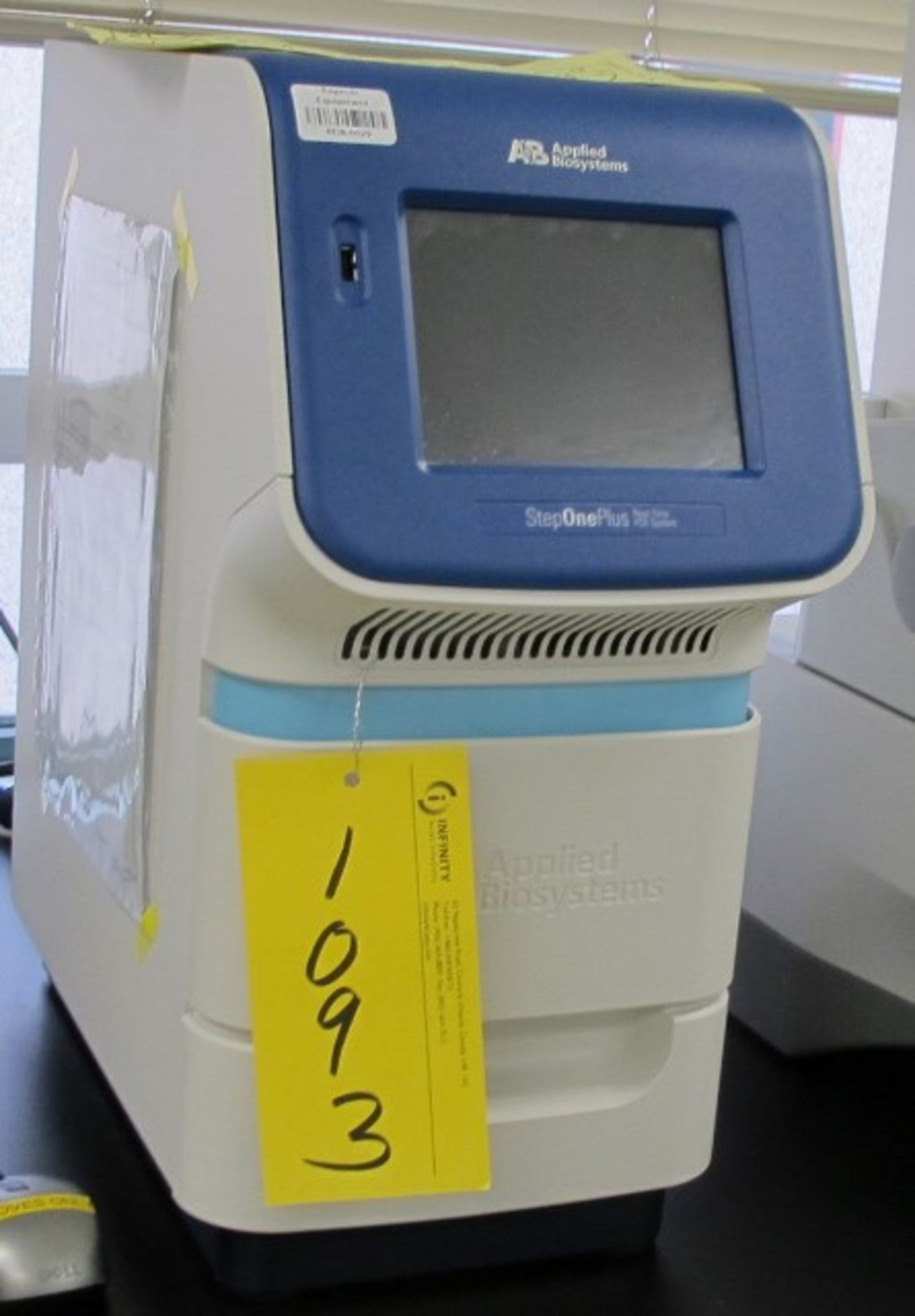 APPLIED BIOSYSTEMS STEP ONE PLUS REAL TIME PCR SYSTEM REIN-0029 (LAB)