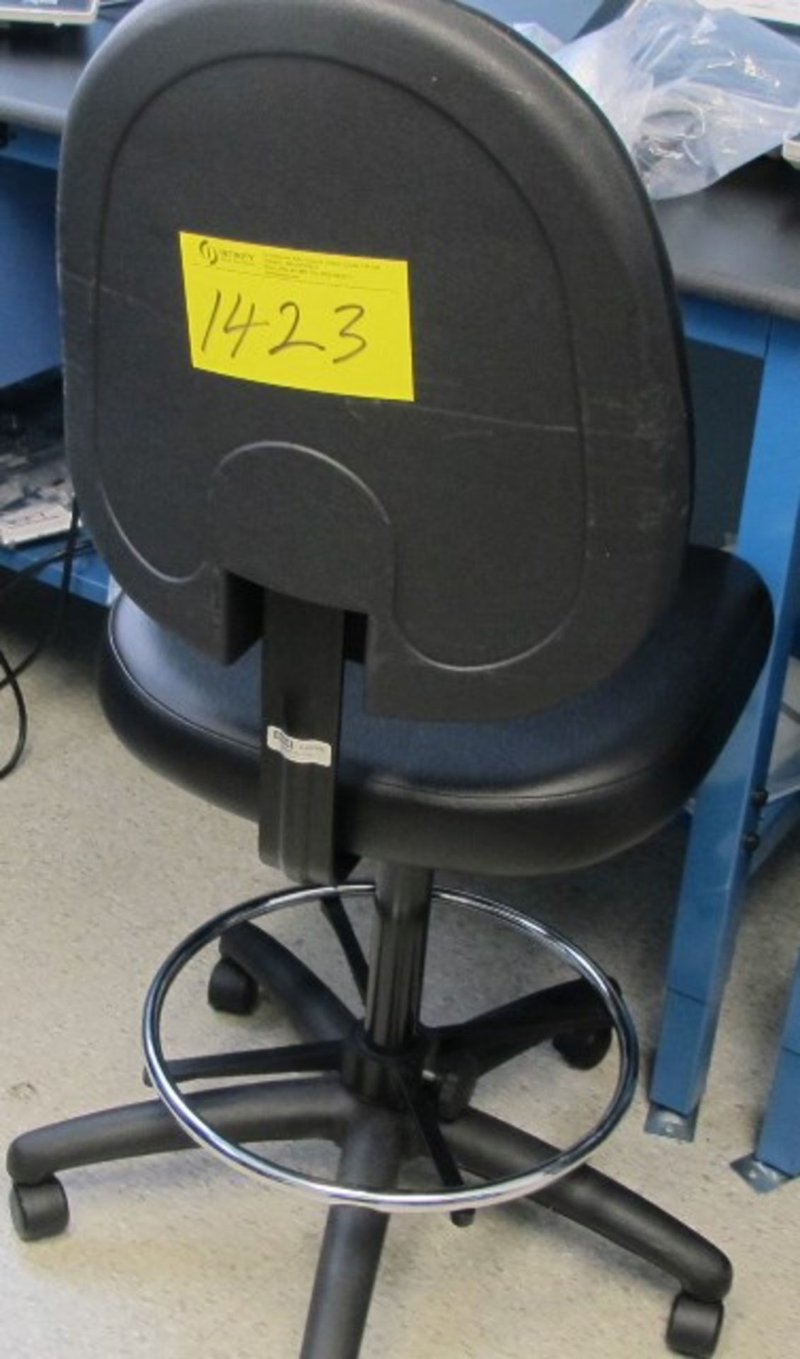 ULINE LAB STOOL (LAB)