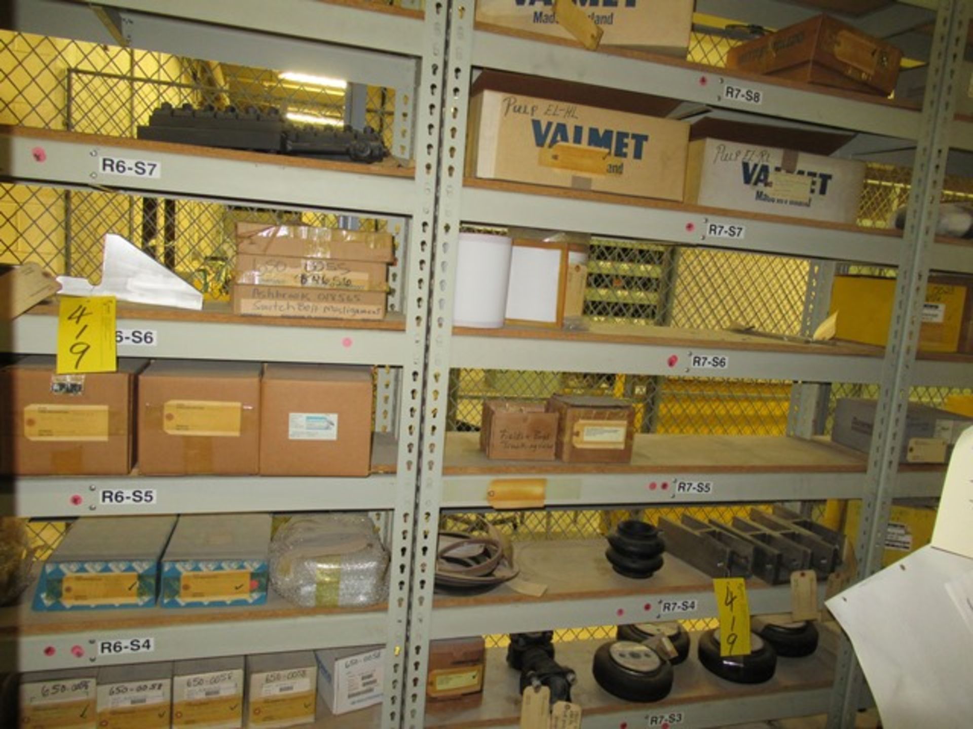 LOT ASST. ASHBROOK, ILLTRON, VALMET PARTS, GARLOCK PACKING, SEALS, ETC. 5 SECTIONS RACKING (M-S)