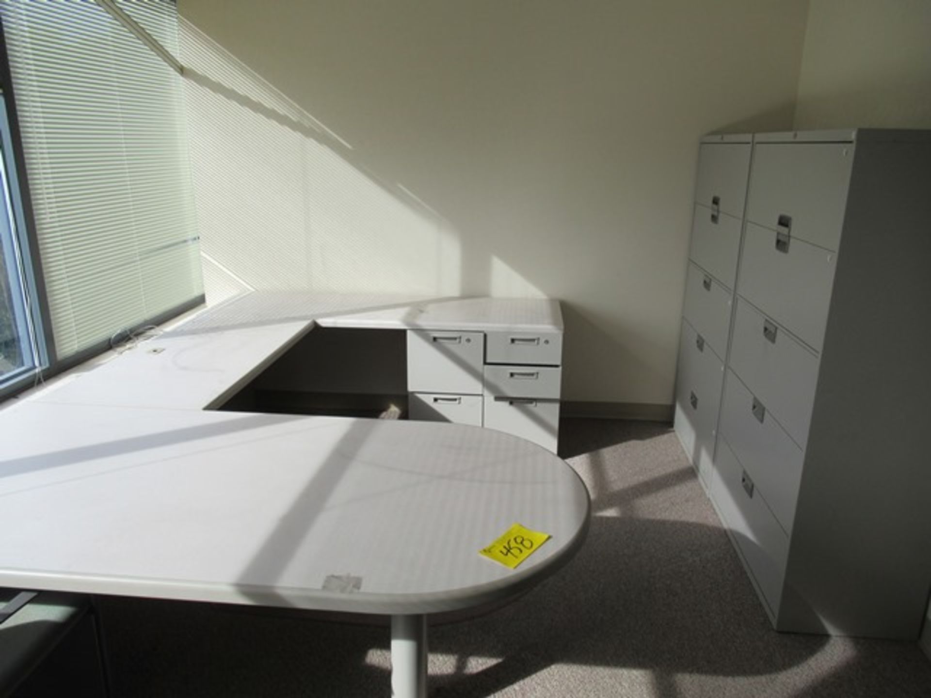 LOT CONTENTS OF 2 OFFICES - DESKS, CHAIRS, FILE CABINETS, ETC. (MO2NDF)