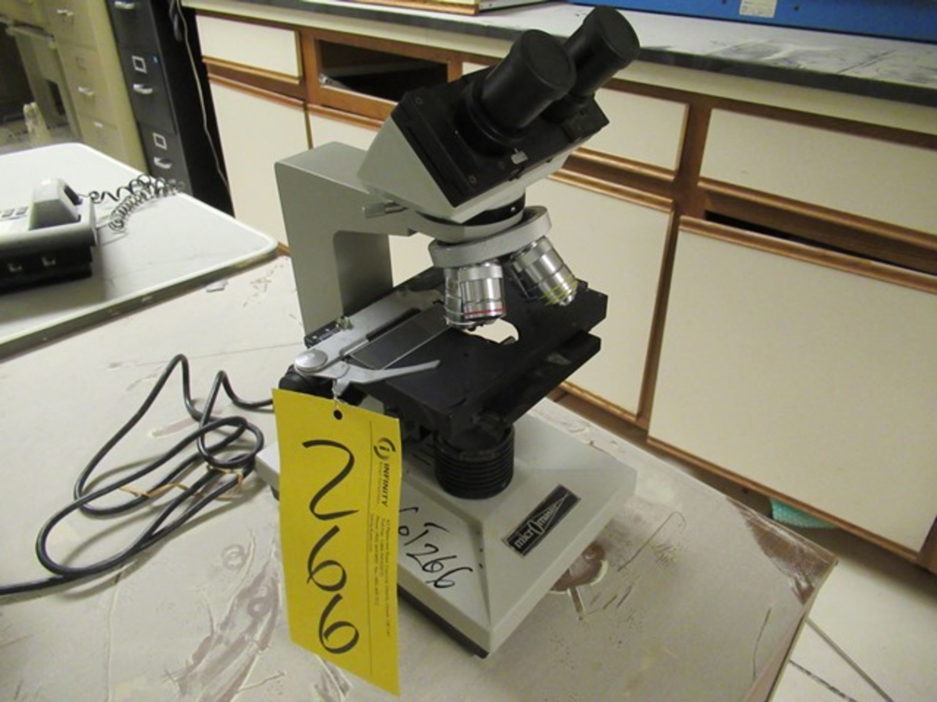 FISHER-SCIENTIFIC MICRO-MASTER CK MICROSCOPE S.N: LR 33310 (OFFICE WT2NDF)