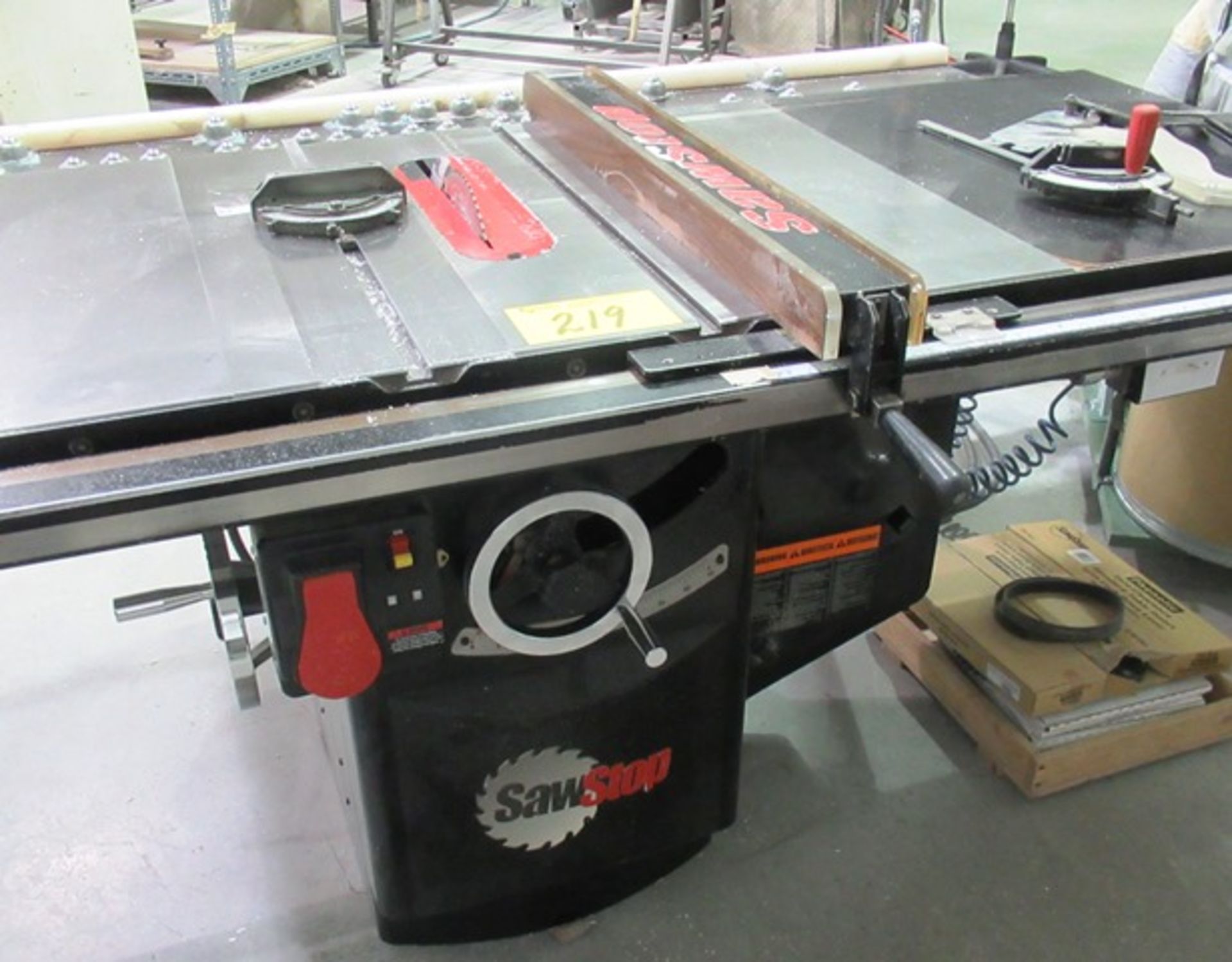 SAWSHOP TABLE SAW C/W QUICK FENCE