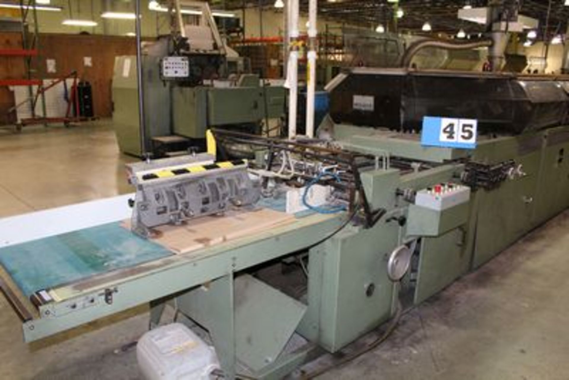 KOLBUS ZU 816 20 POCKET, MFG YEAR:1990, ZU816 20 POCKET GATHERER, KM490 25 CLAMP BINDER,