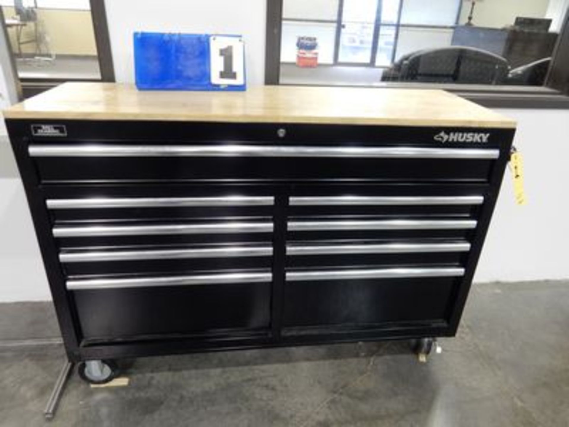 HUSKY TOOL BOX