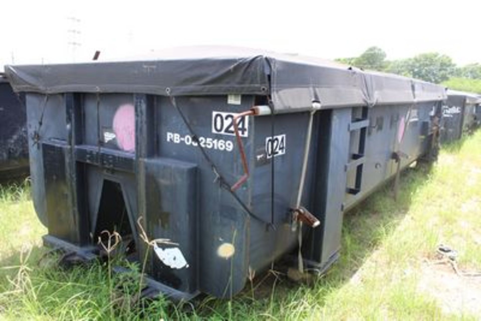 20 YARD OPEN TOP ROLL OFF DUMPSTER