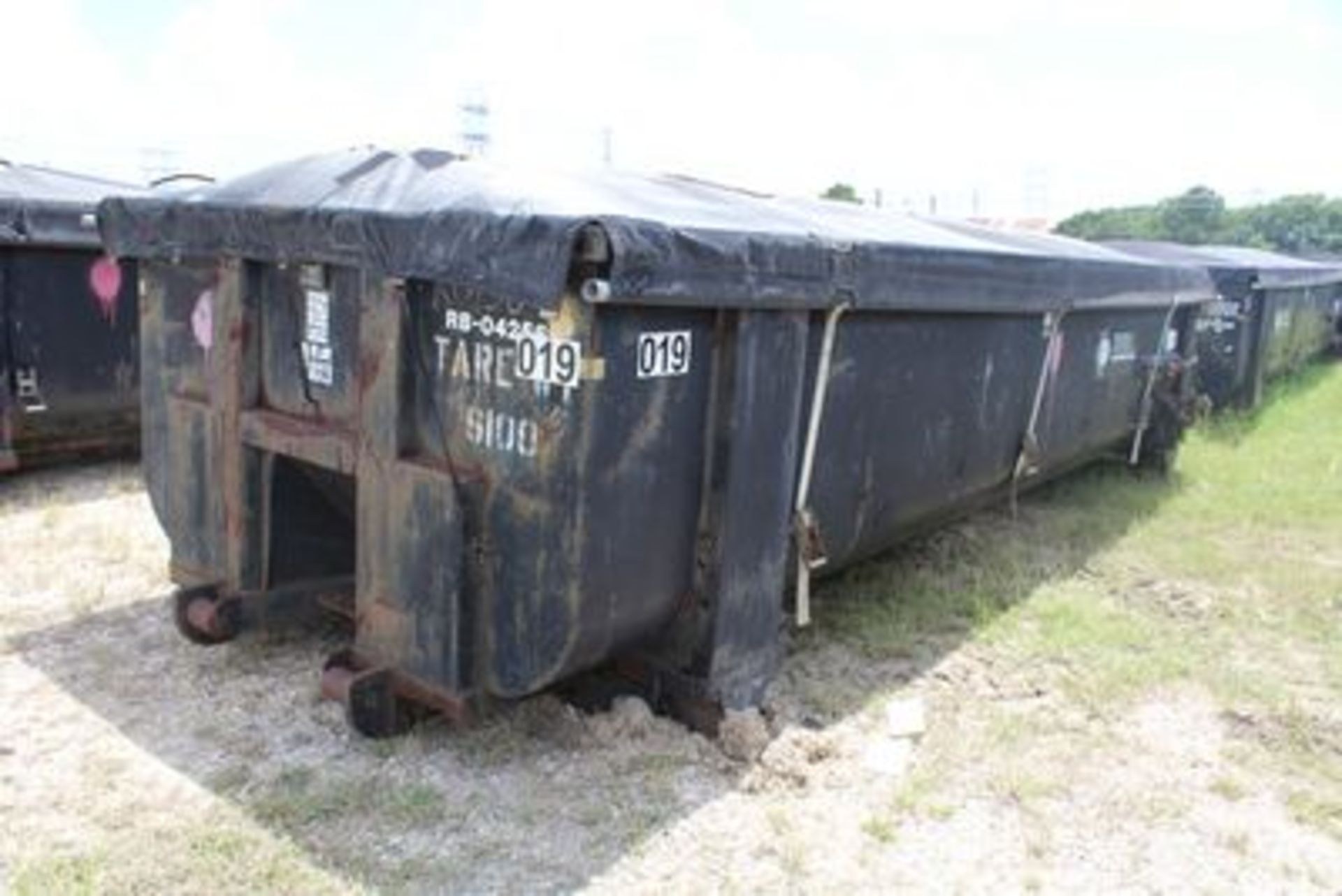 20 YARD OPEN TOP ROLL OFF DUMPSTER