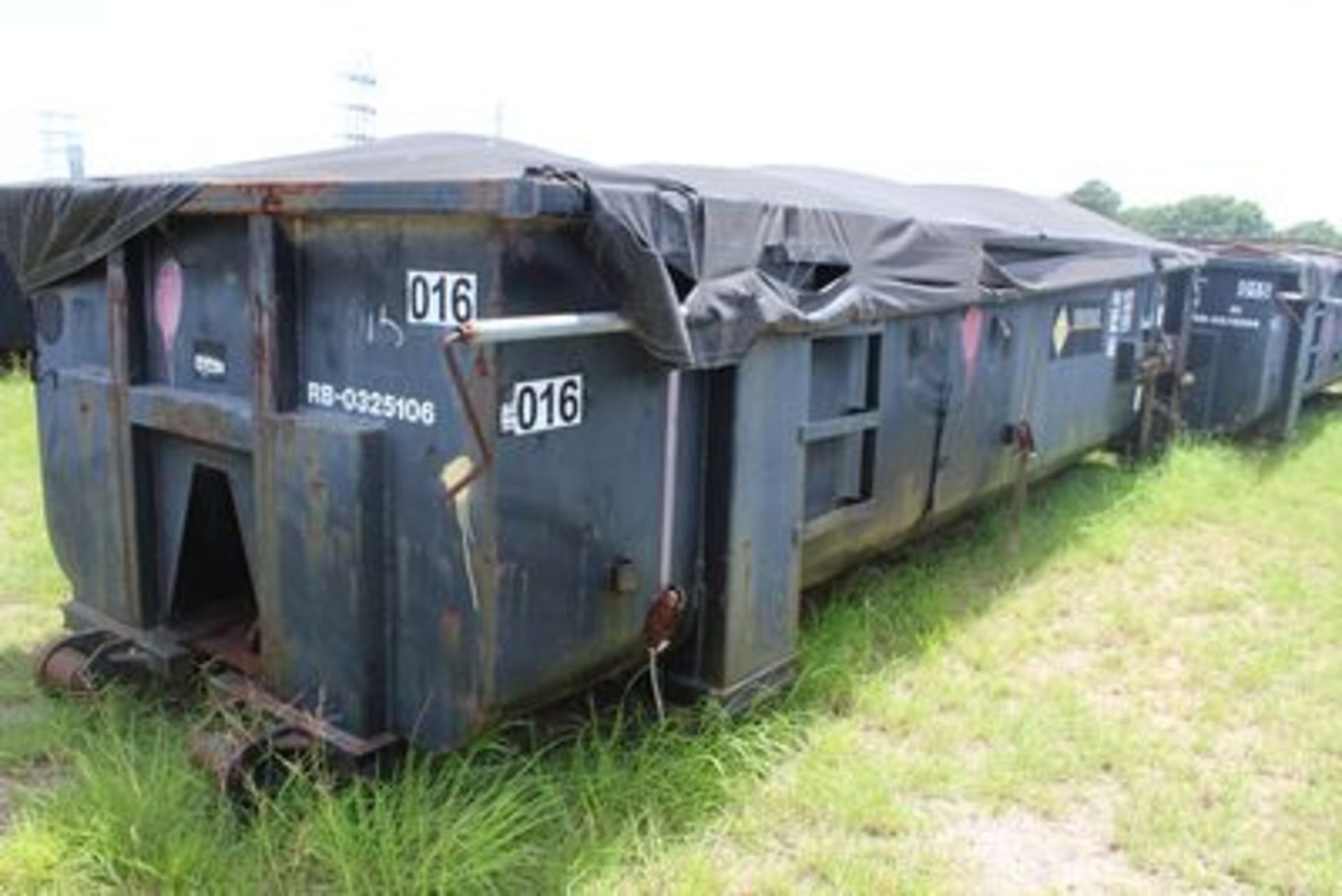 20 YARD OPEN TOP ROLL OFF DUMPSTER