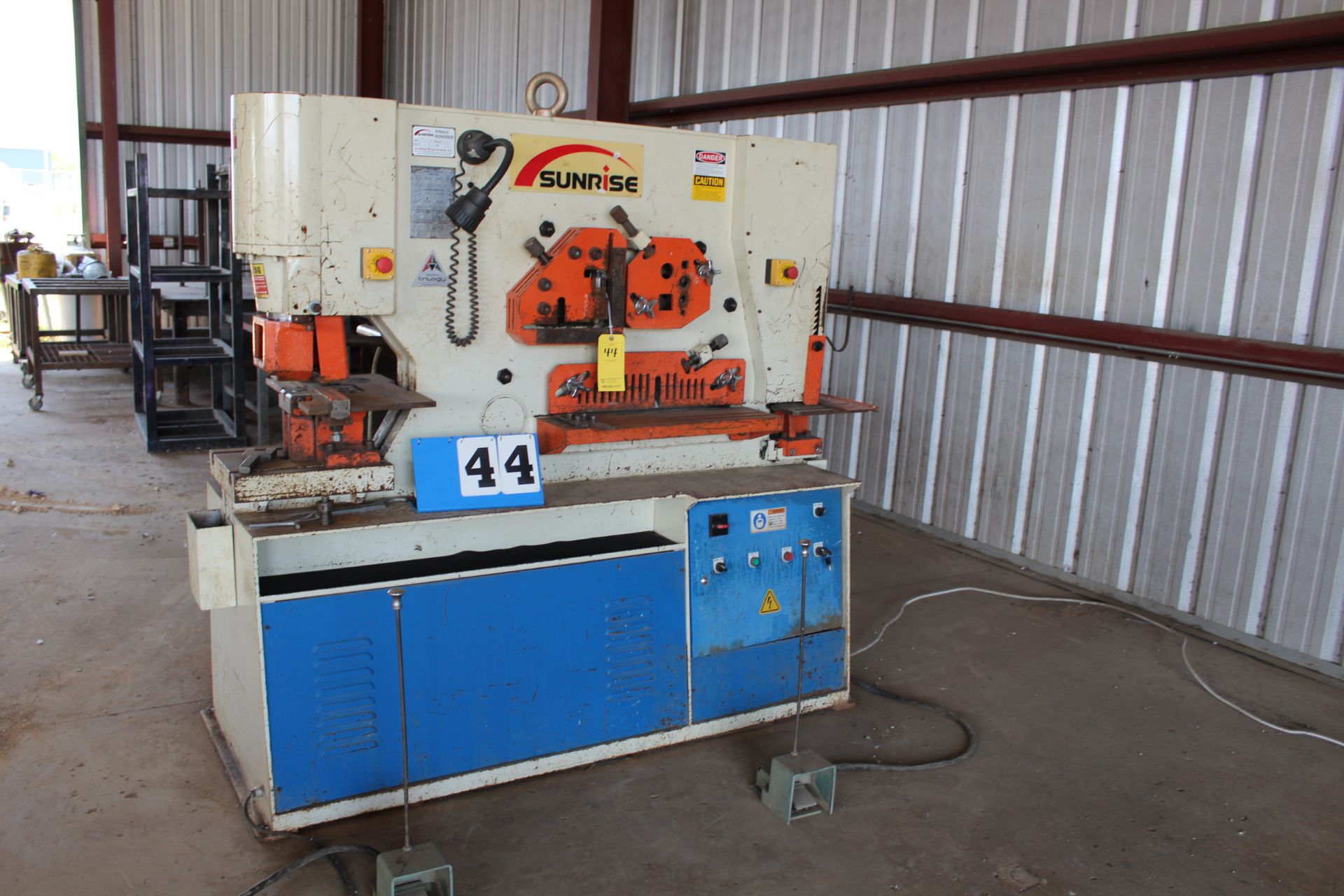 2011 Sunrise Iron Worker, Hydraulic, MDL IW-110510, 110 Ton Capacity, SN: 416491 w/ tooling