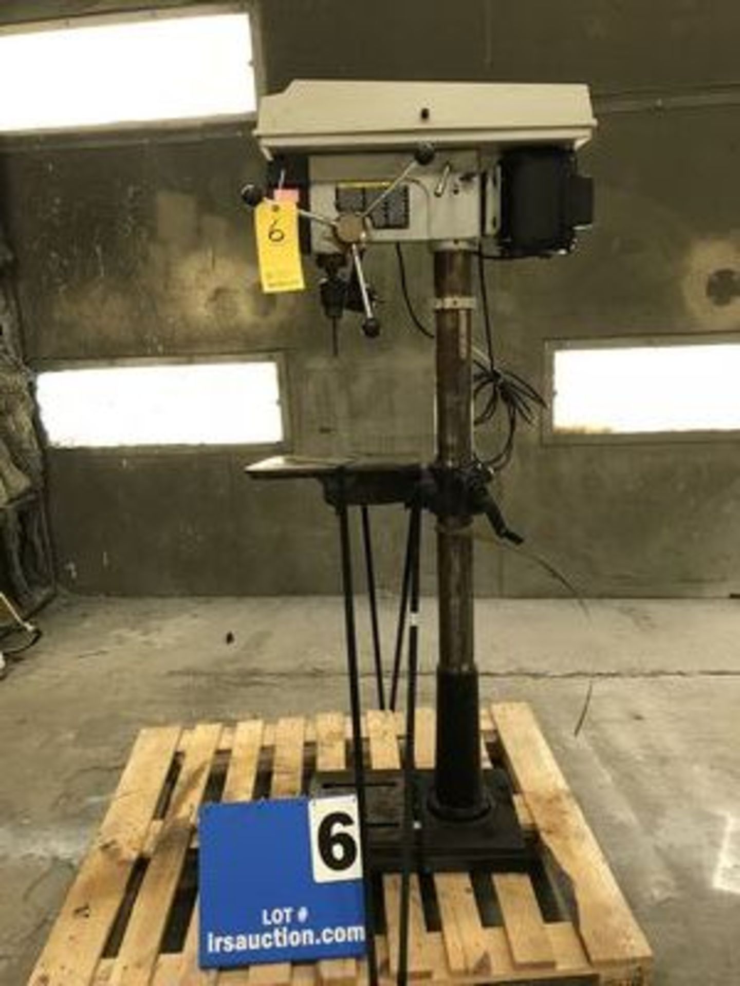 DELTA 16.5" DRILL PRESS, MDL:17-950L, 120V, 1/2 HP