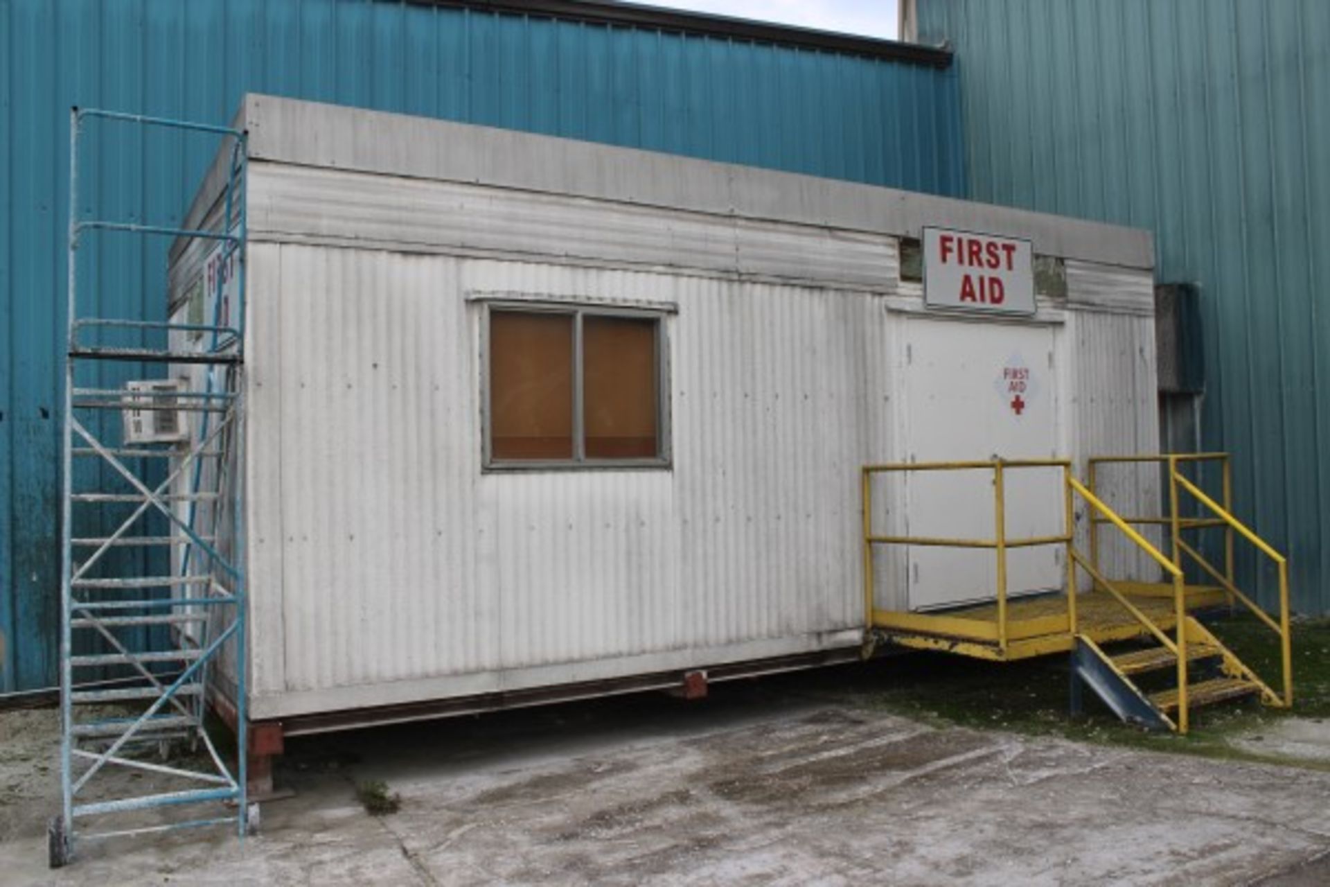 1ST AID TRAILER - 10 FOOT X 30 FOOT