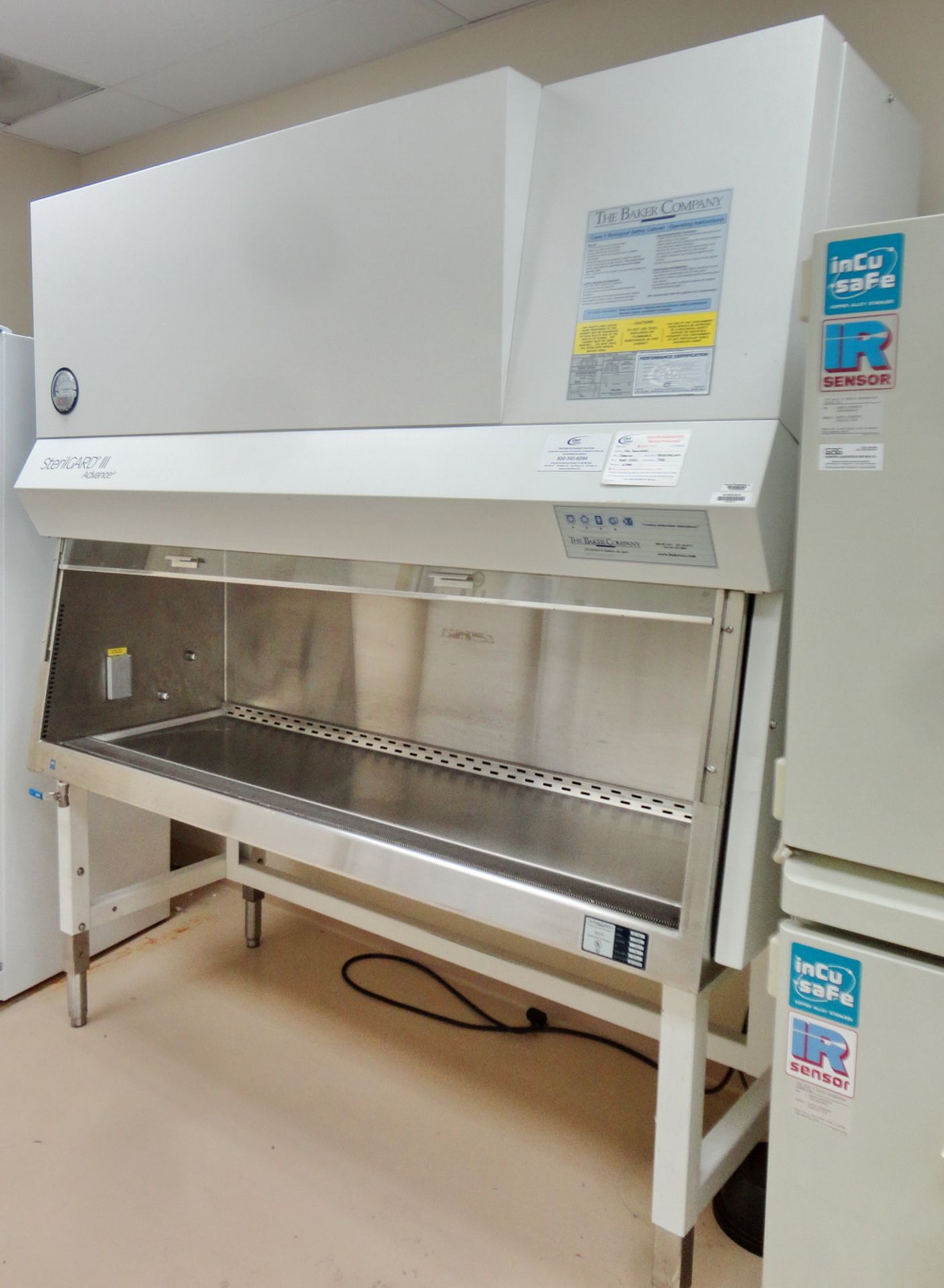 Baker SterilGard III Advance Class II Biological Safety Cabinet, Model SG603, S/N 75801