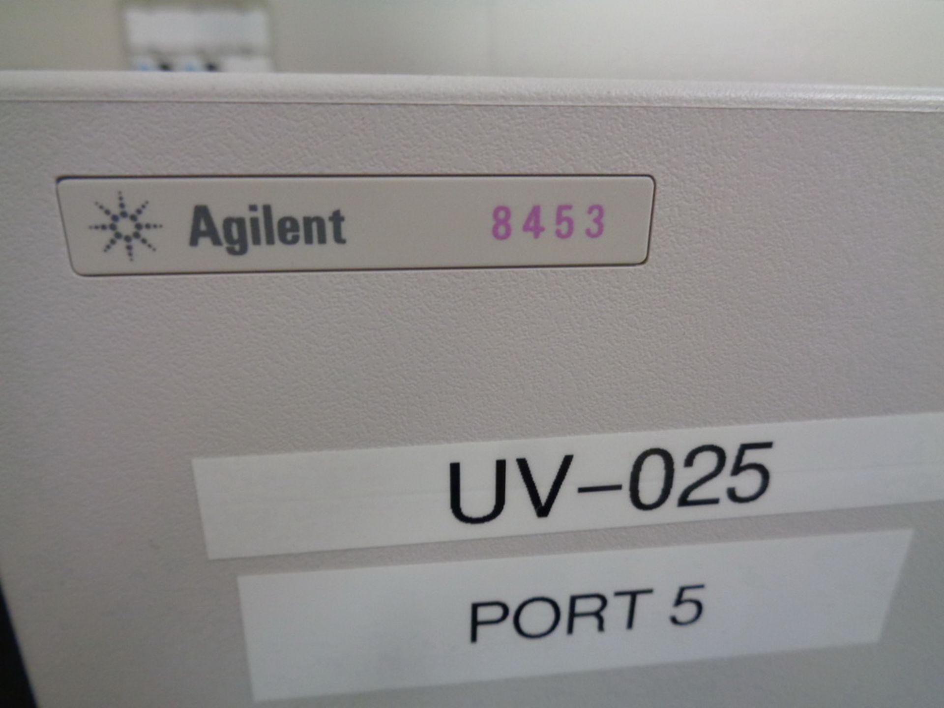 Agilent UV-Visible Spectrometer, Model G1103A-8453, with Agilent UV-025 - Image 2 of 4