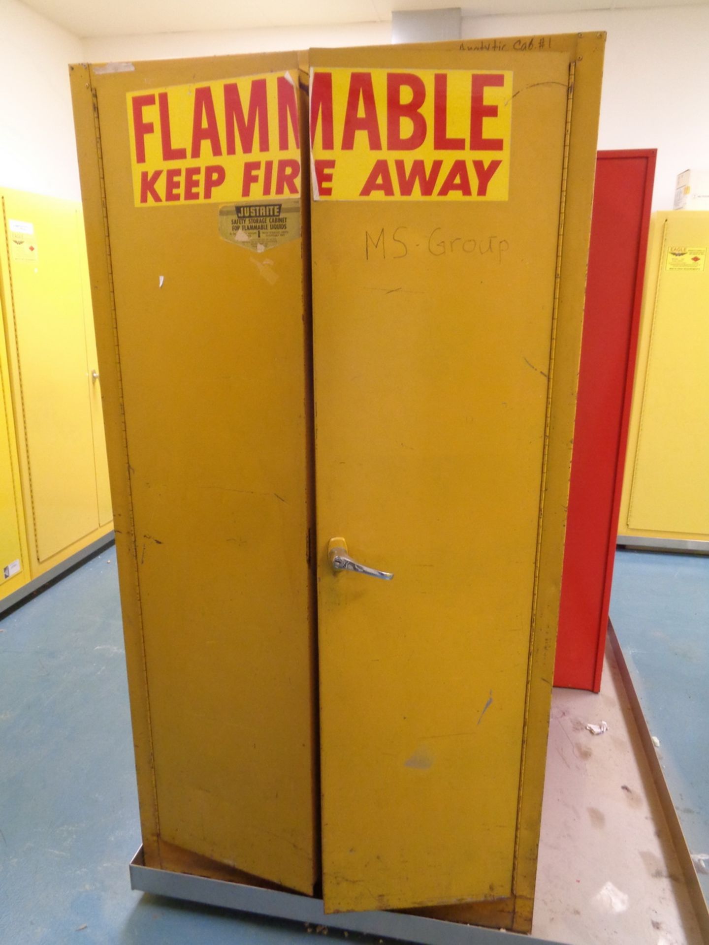 Justrite 18 Gallons 2 Door Flammable Cabinet