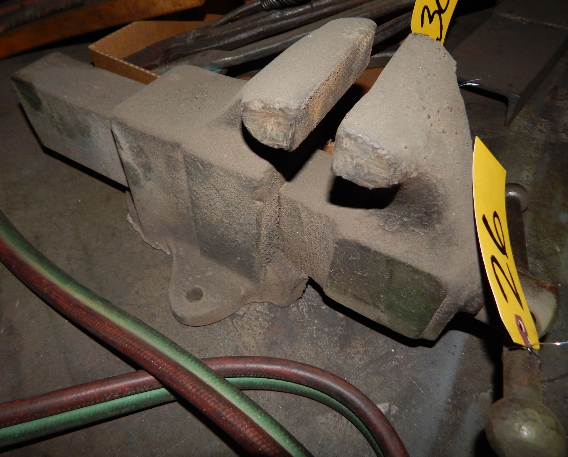 4'' BENCH VISE