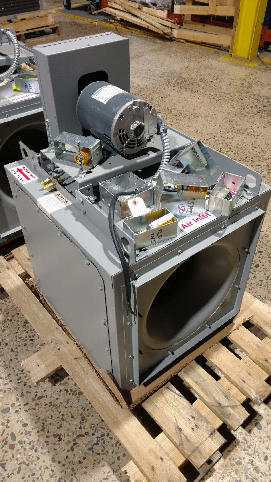 unused Air Cooled Sef Contained AC Units, (1) 12-Ton, (2) 8-Ton - Bild 14 aus 38