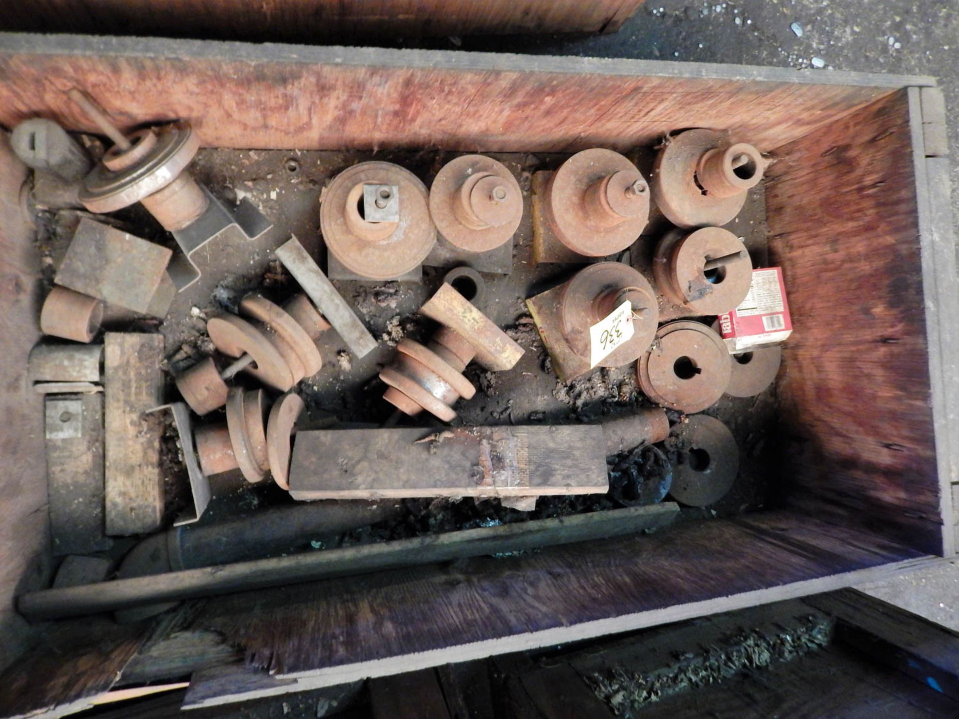 CRATE OF CPC / ROWE IHT ROLL FORMING TOOLING MD-313