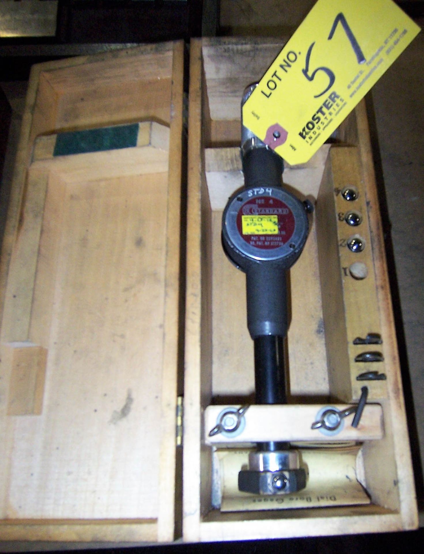 STANDARD DIAL BORE GAGE