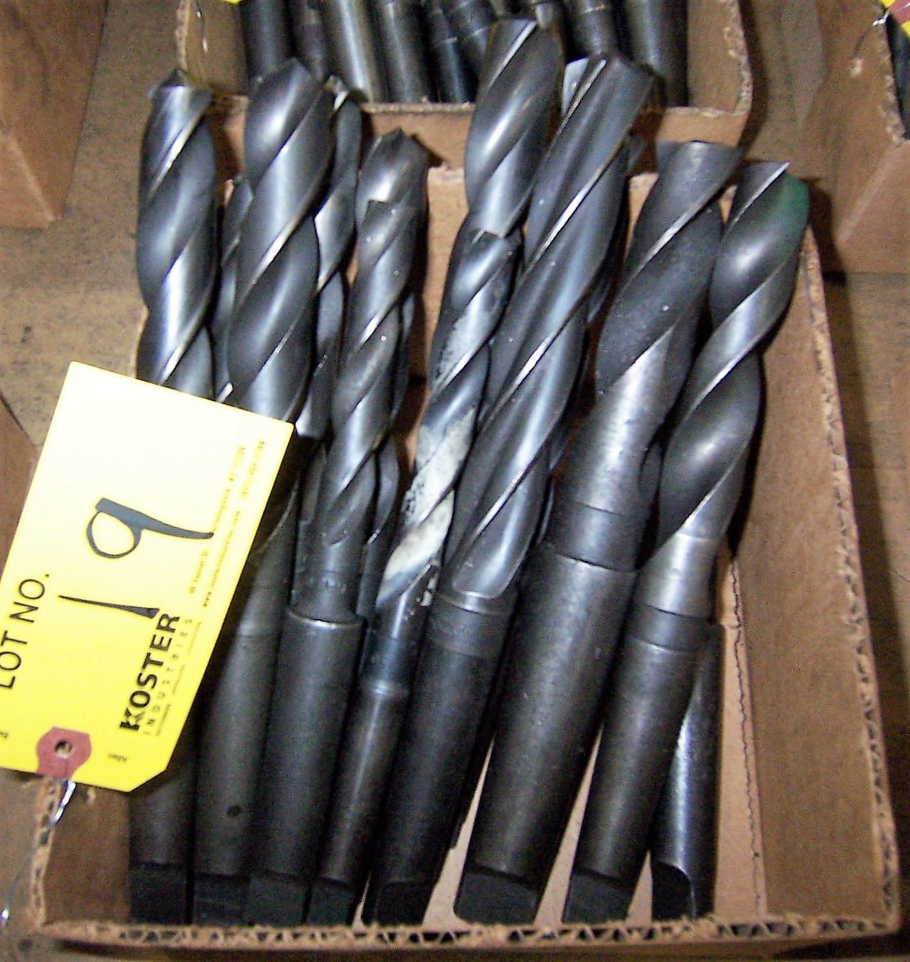 LOT OF ASSORTED HIGH SPEED DRILL BITS