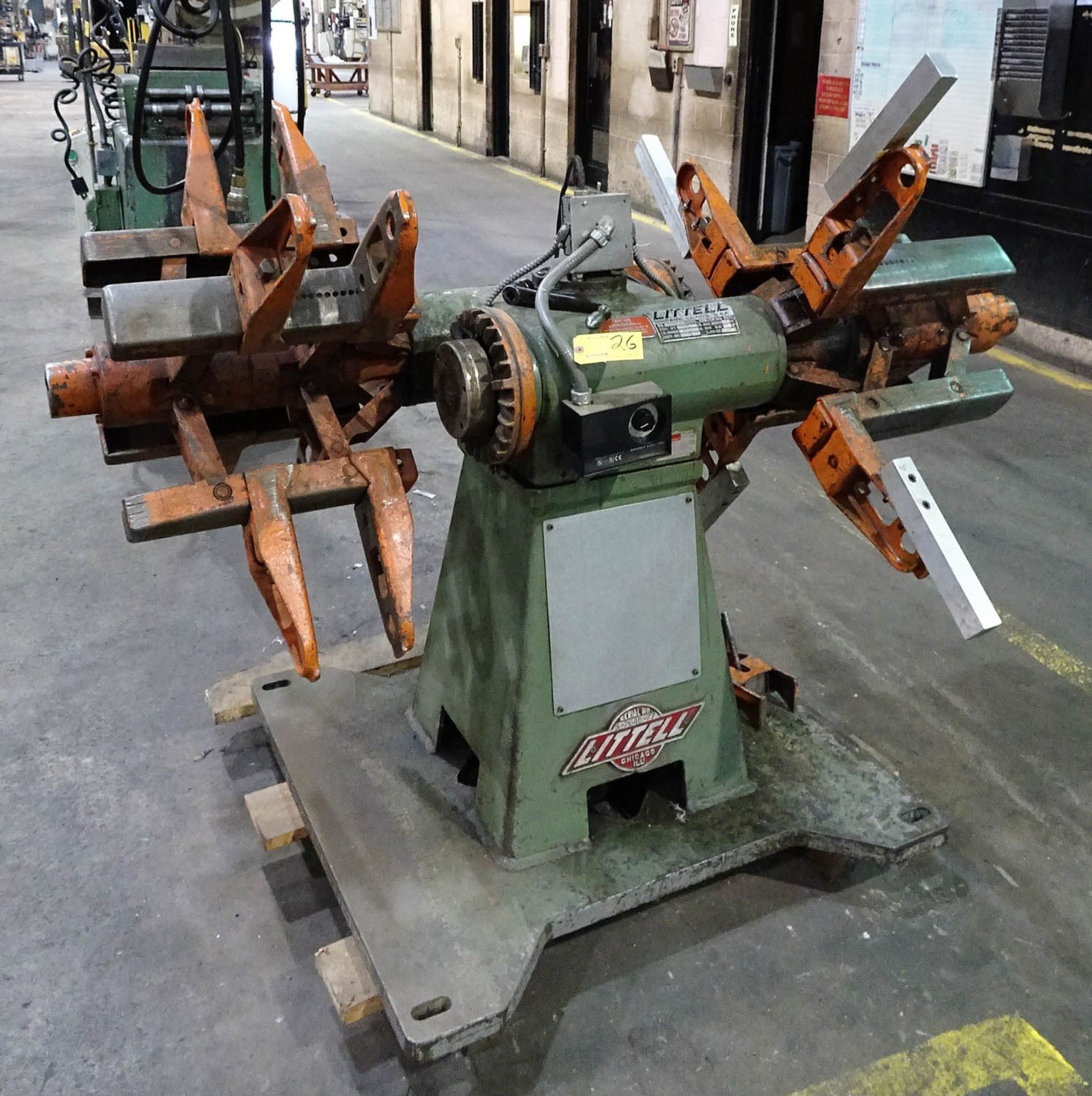 LITTELL MDL. 20-12 2 HEAD, 12', 2000# CAPACITY CENTERING REEL WITH WARNER MOTOR SPEED CONTROLS AND