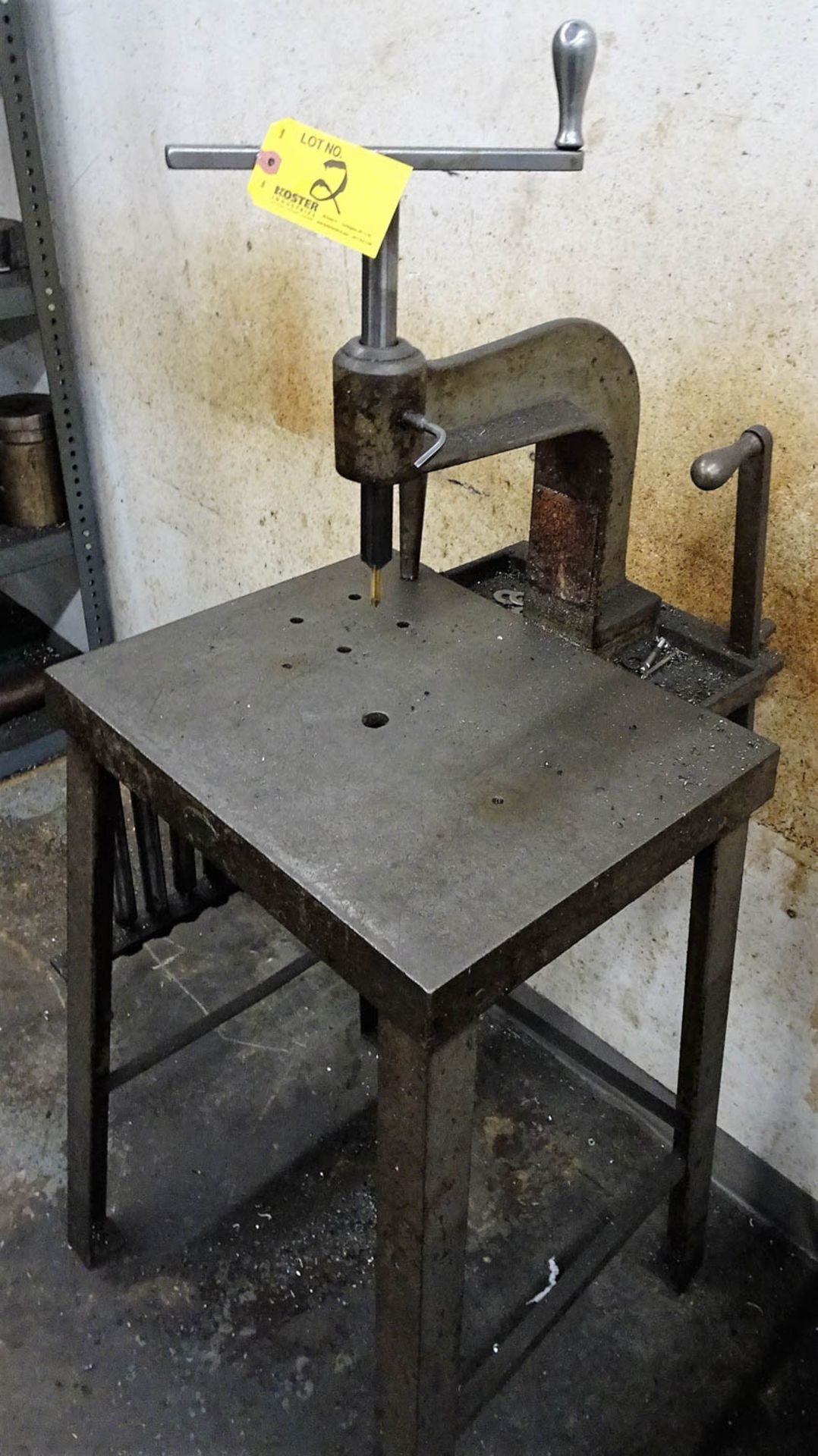 BAY STATE MANUAL TAPPER WITH ASSOCIATED TAPPING HOLDERS AND FLOOR STAND