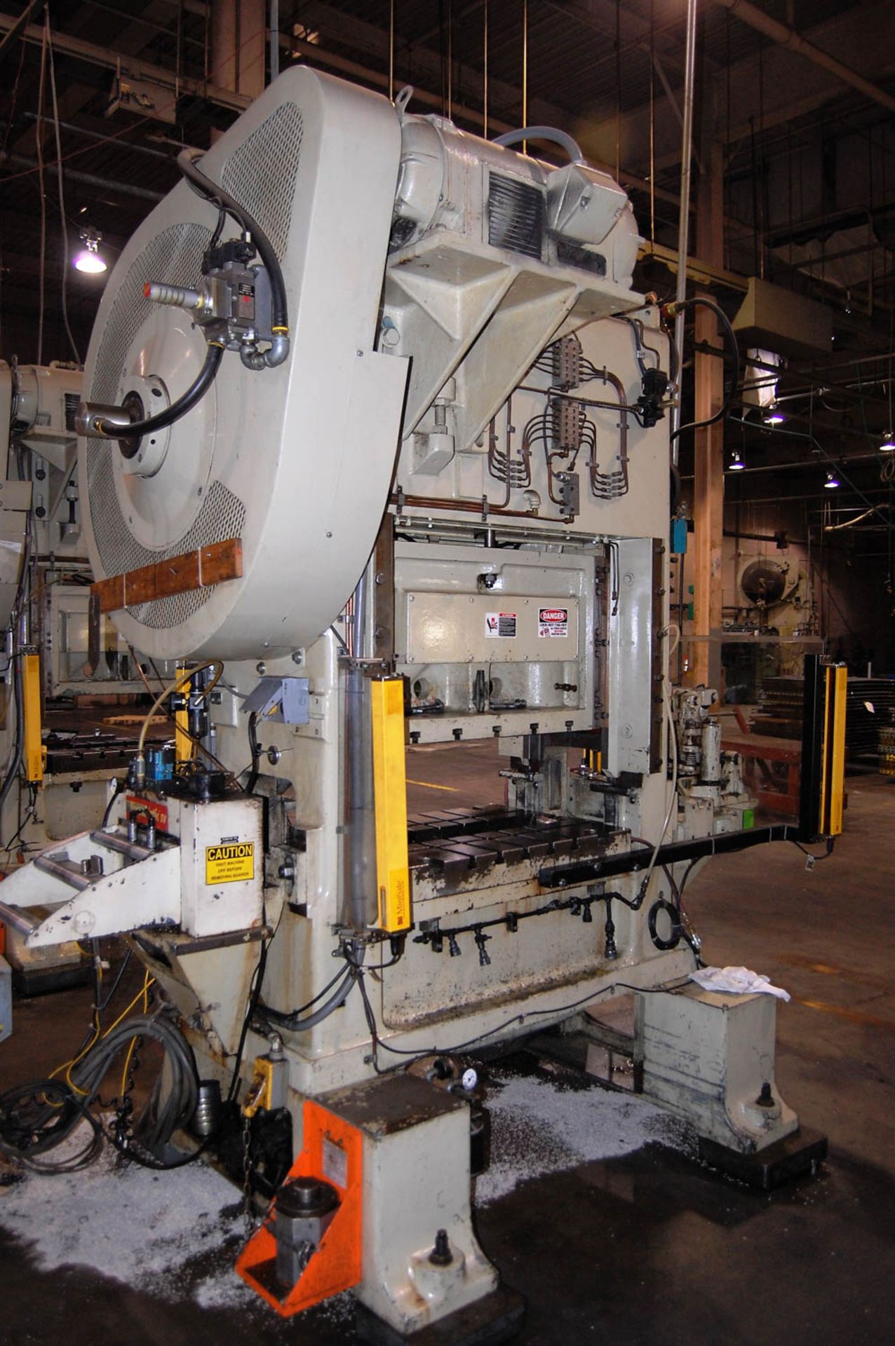 MINSTER MDL. P2-60-36 60-TON ''PIECEMAKER'' STRAIGHT SIDE DOUBLE CRANK HIGH SPEED PRESS, WITH 3'' - Image 9 of 12