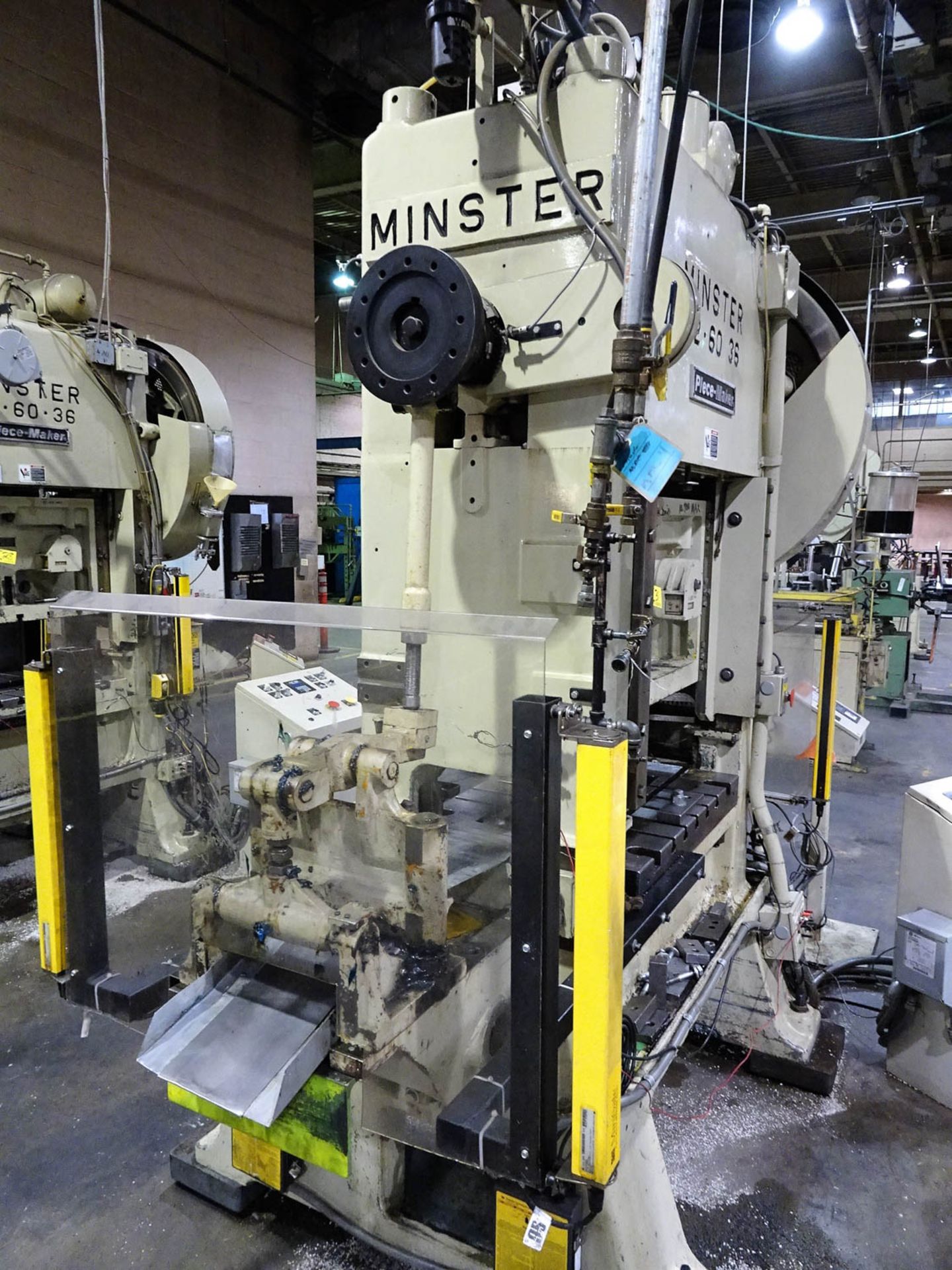MINSTER MDL. P2-60-36 60-TON ''PIECEMAKER'' STRAIGHT SIDE DOUBLE CRANK HIGH SPEED PRESS, WITH 2'' - Image 3 of 13
