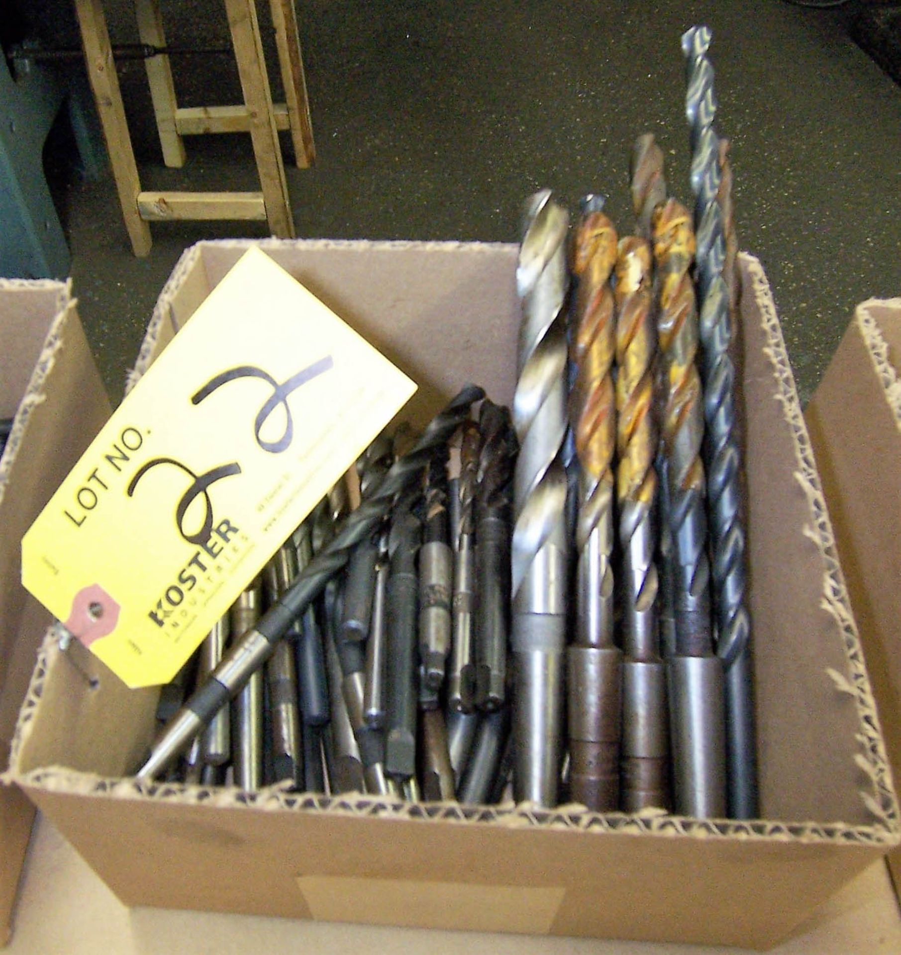 LOT OF ASSORTED HIGH SPEED DRILL BITS