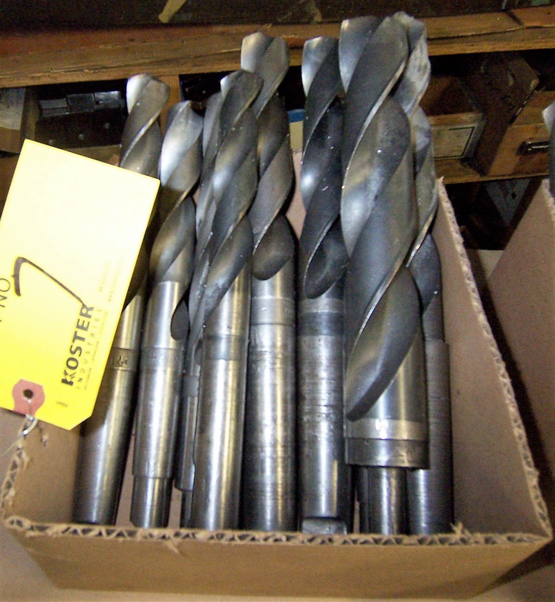 LOT OF ASSORTED HIGH SPEED DRILL BITS