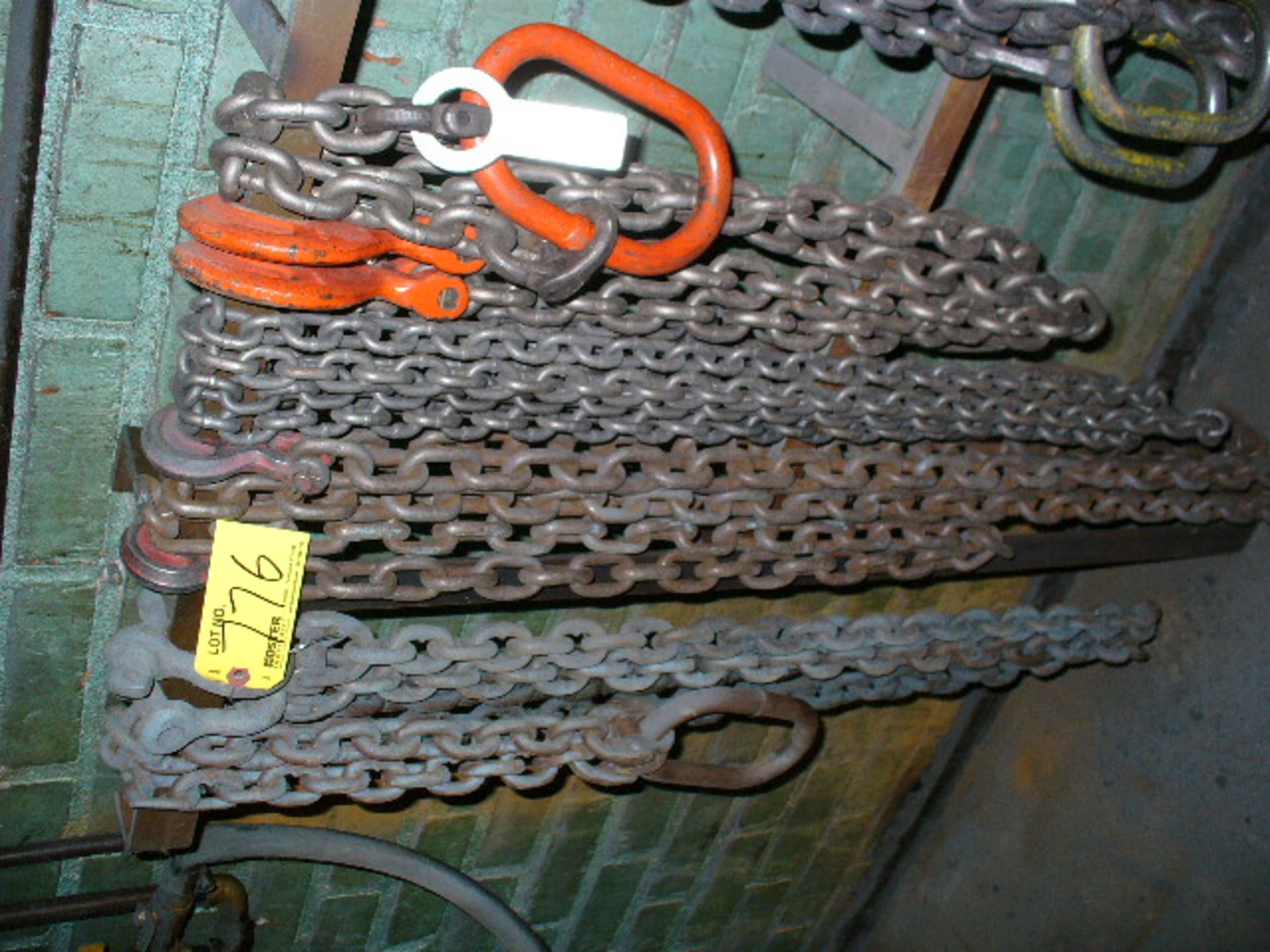 LOT OF ASSORTED SIZE LIFTING CHAINS, MOST CHAINS ARE CERTIFIED