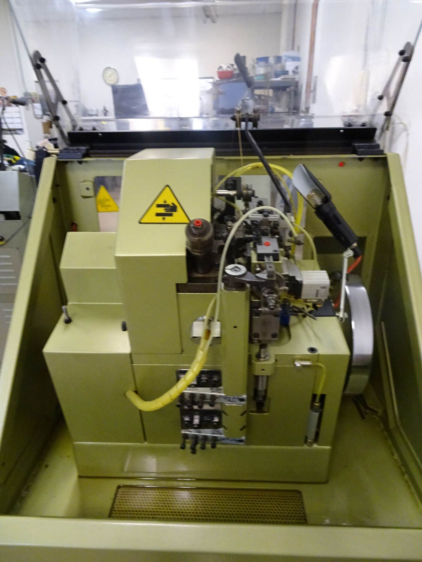SISMA MDL. F2 (ITALY) (CE) CHAIN MAKING MACHINE, HIGH SPEED FIGARO LONG & SHORT, CURB & CABLE, 0. - Image 4 of 8