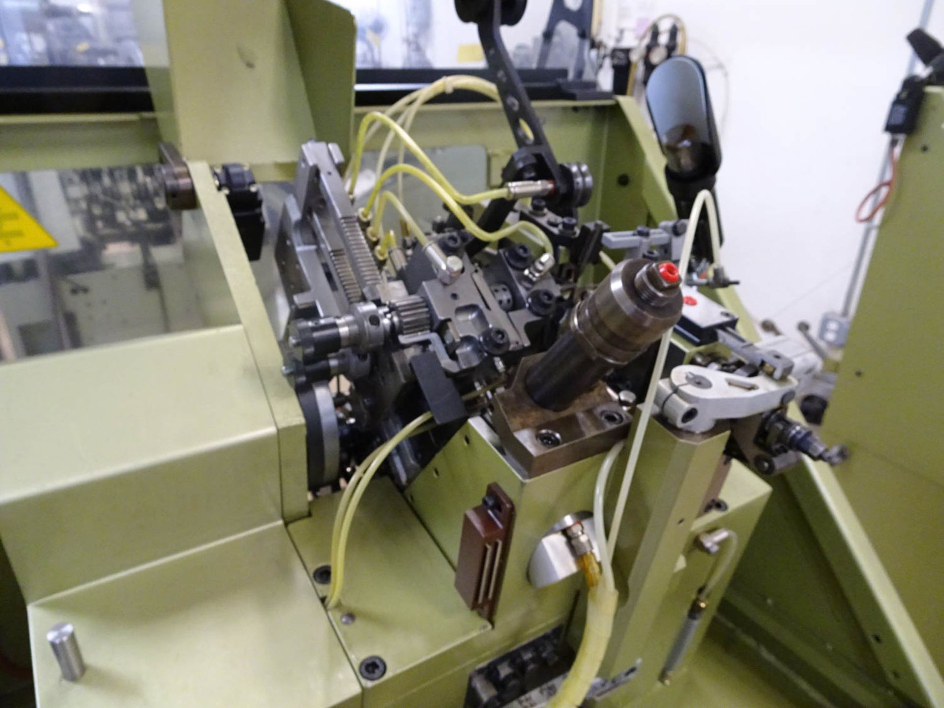 SISMA MDL. F2 (ITALY) (CE) CHAIN MAKING MACHINE, HIGH SPEED FIGARO LONG & SHORT, CURB & CABLE, 0. - Image 5 of 7