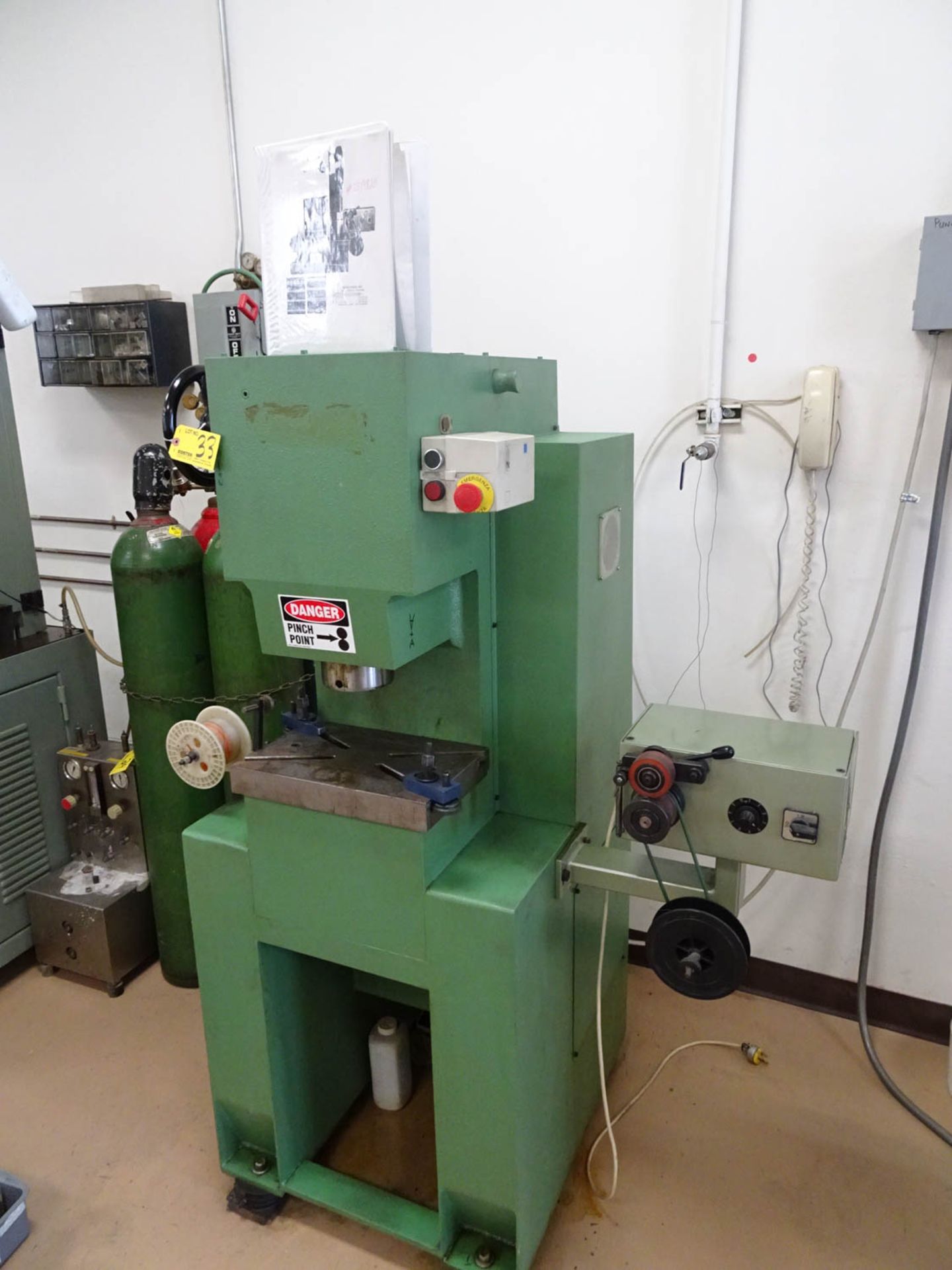 WLDERK MDL. BCM (GERMANY) (CE) CHAIN HAMMERING PRESS, WITH GIANDESSIN TOOLING, ELECTRIC TAKE-UP - Image 2 of 5