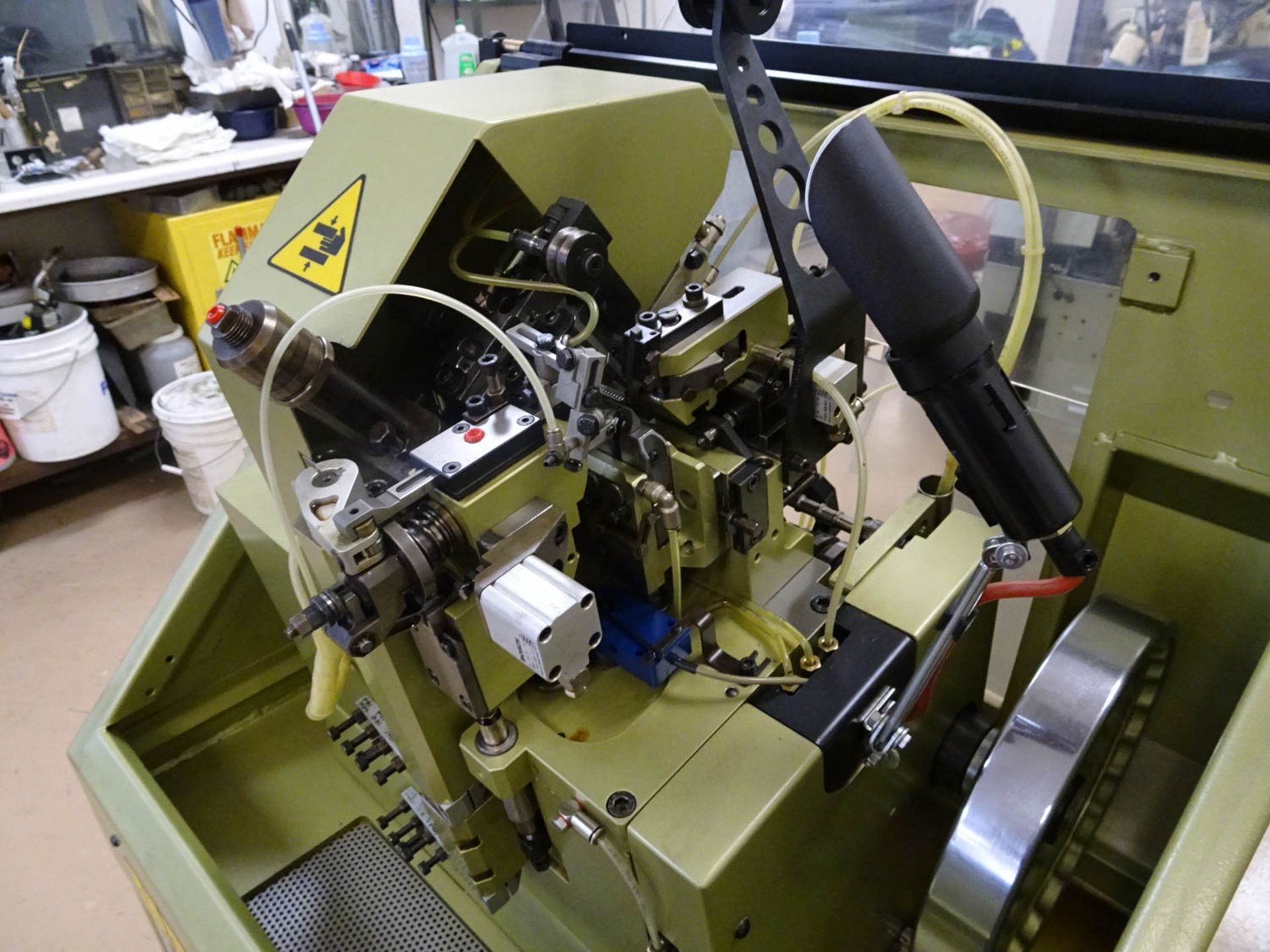 SISMA MDL. F2 (ITALY) (CE) CHAIN MAKING MACHINE, HIGH SPEED FIGARO LONG & SHORT, CURB & CABLE, 0. - Image 4 of 7