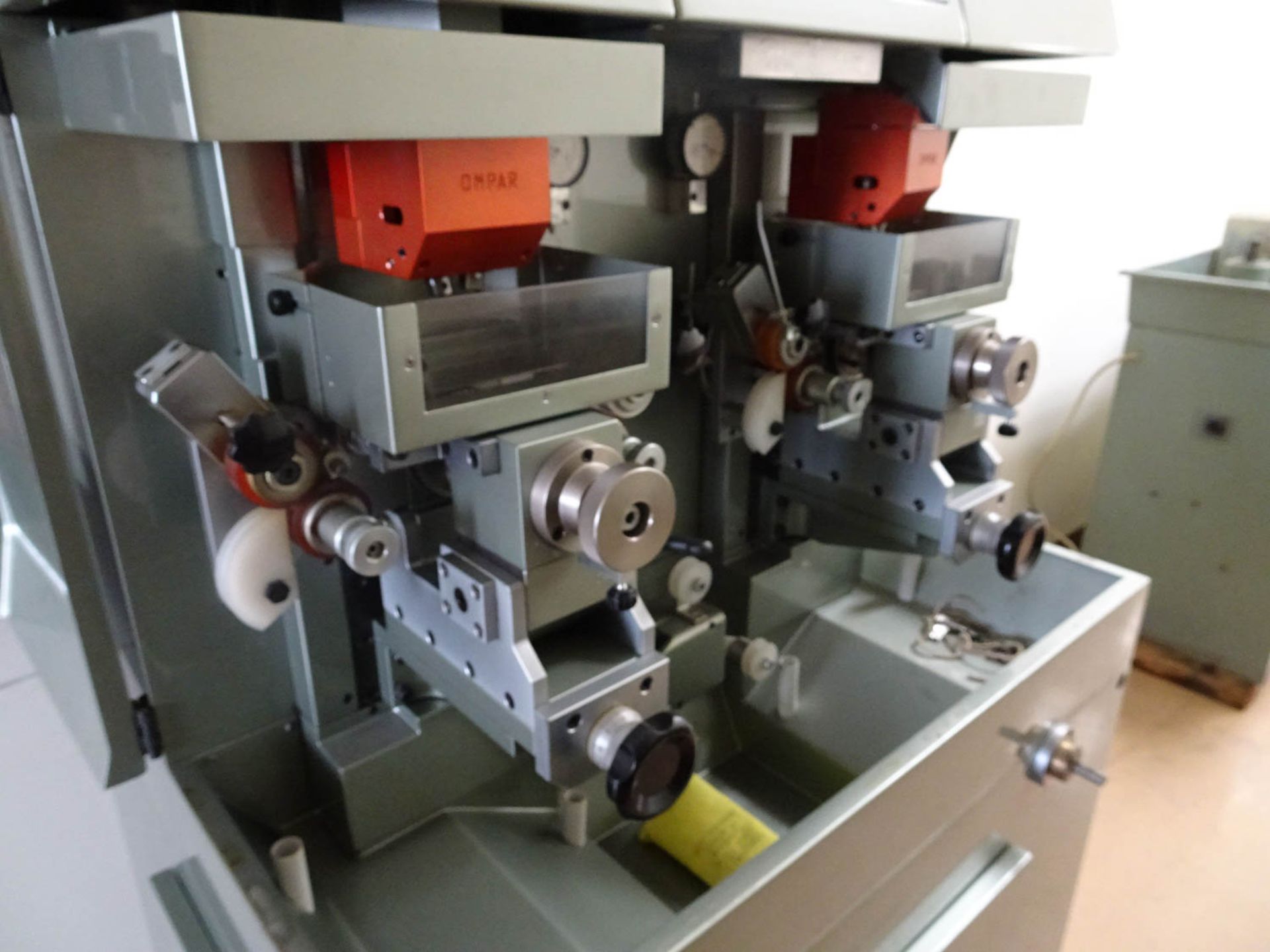 OMPAR MDL. RA (ITALY) (CE) FANTASY ELECTRONIC DIAMOND FACETING / CUTTING MACHINE, DOUBLE HEAD, 230 - Image 5 of 16