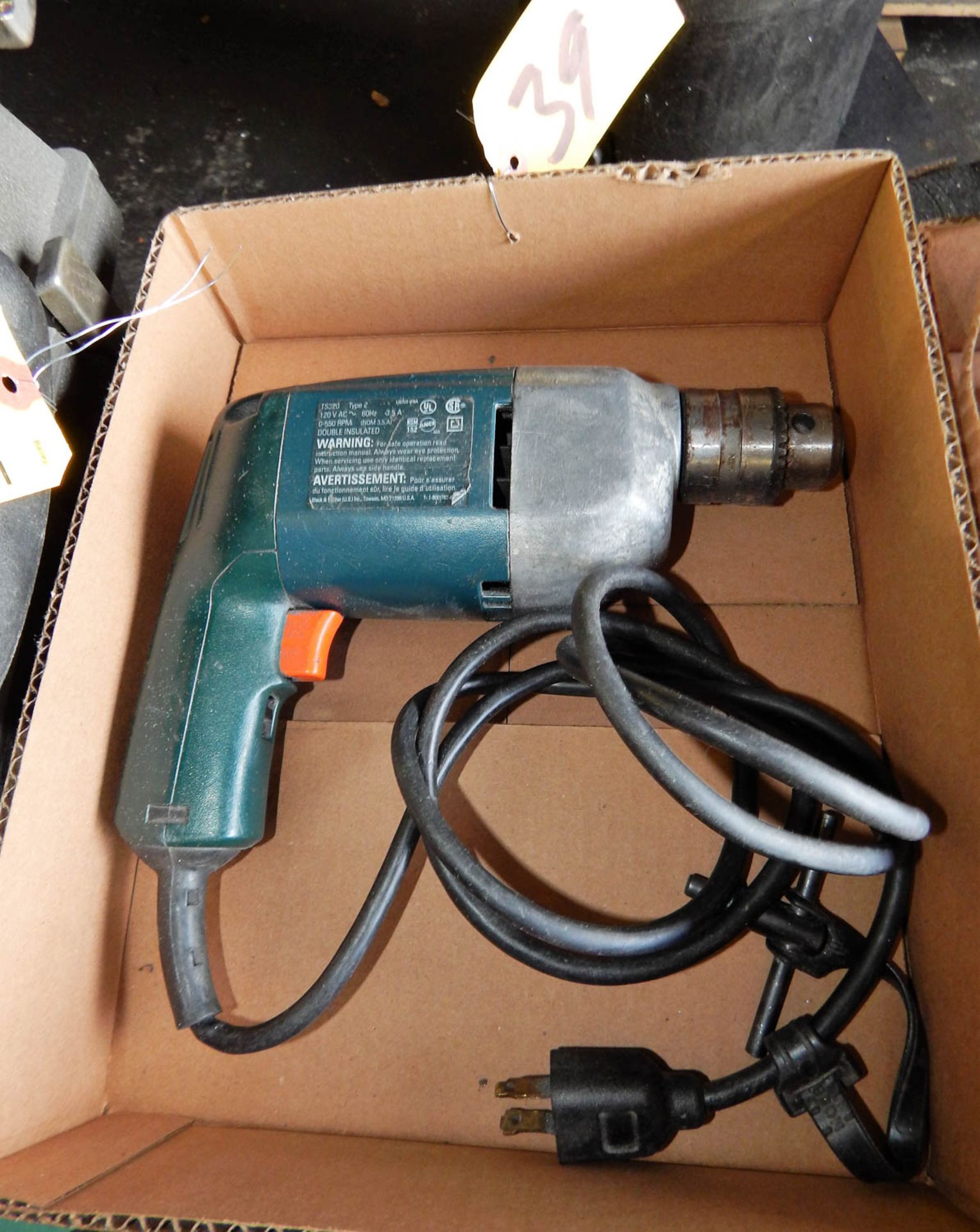 BLACK & DECKER ELECTRIC DRILL