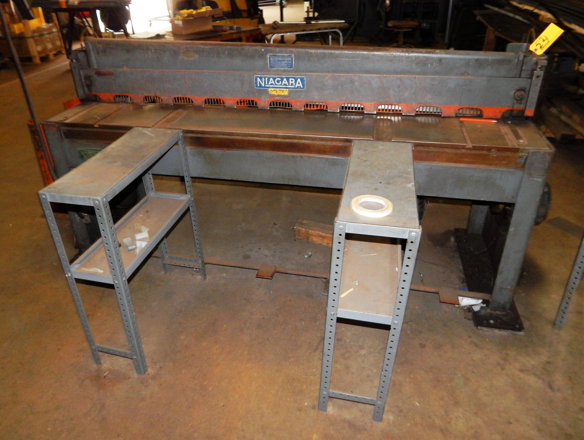 NIAGARA MDL. 16 POWER SHEAR, 14 GAGE CAPACITYX 6', MANUAL BACK GAGE, S/N: 61018