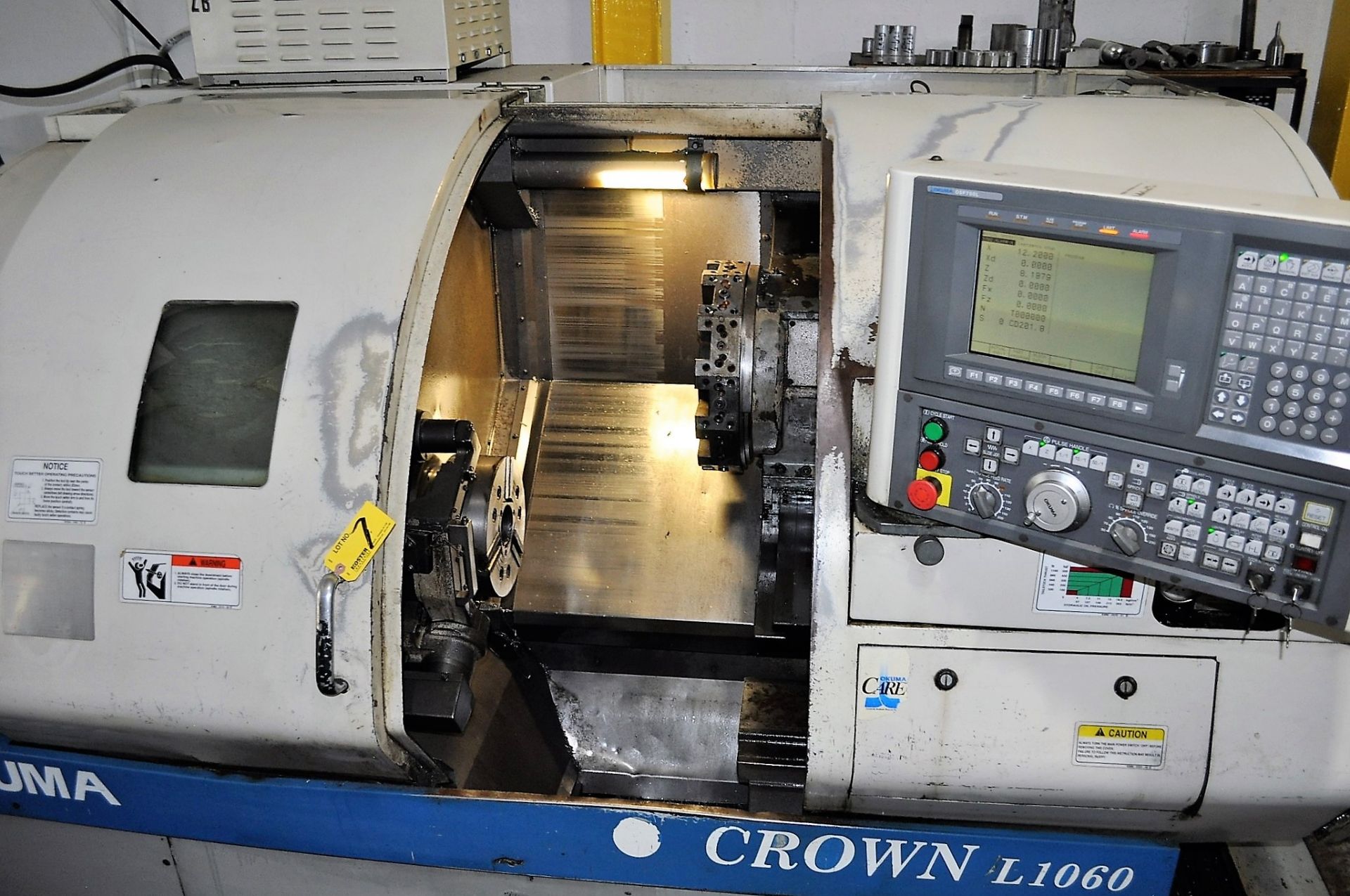 OKUMA MDL. 762S-BB CROWN BIG BORE, WITH 21.65'' MAX SWING OVER BED, 15.75'' MAX SWING OVER CROSS - Image 2 of 13