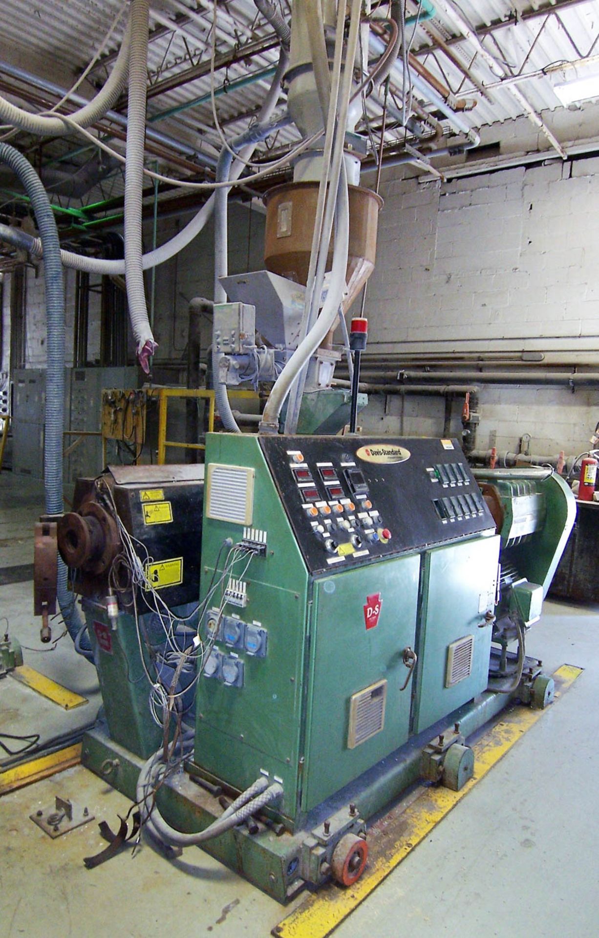 DAVIS STANDARD ''GEMINI'' GC-65 CONICAL TWIN EXTRUDER, 2.5'' / 5.1'', 50HP, 4-ZONE, DIGITAL