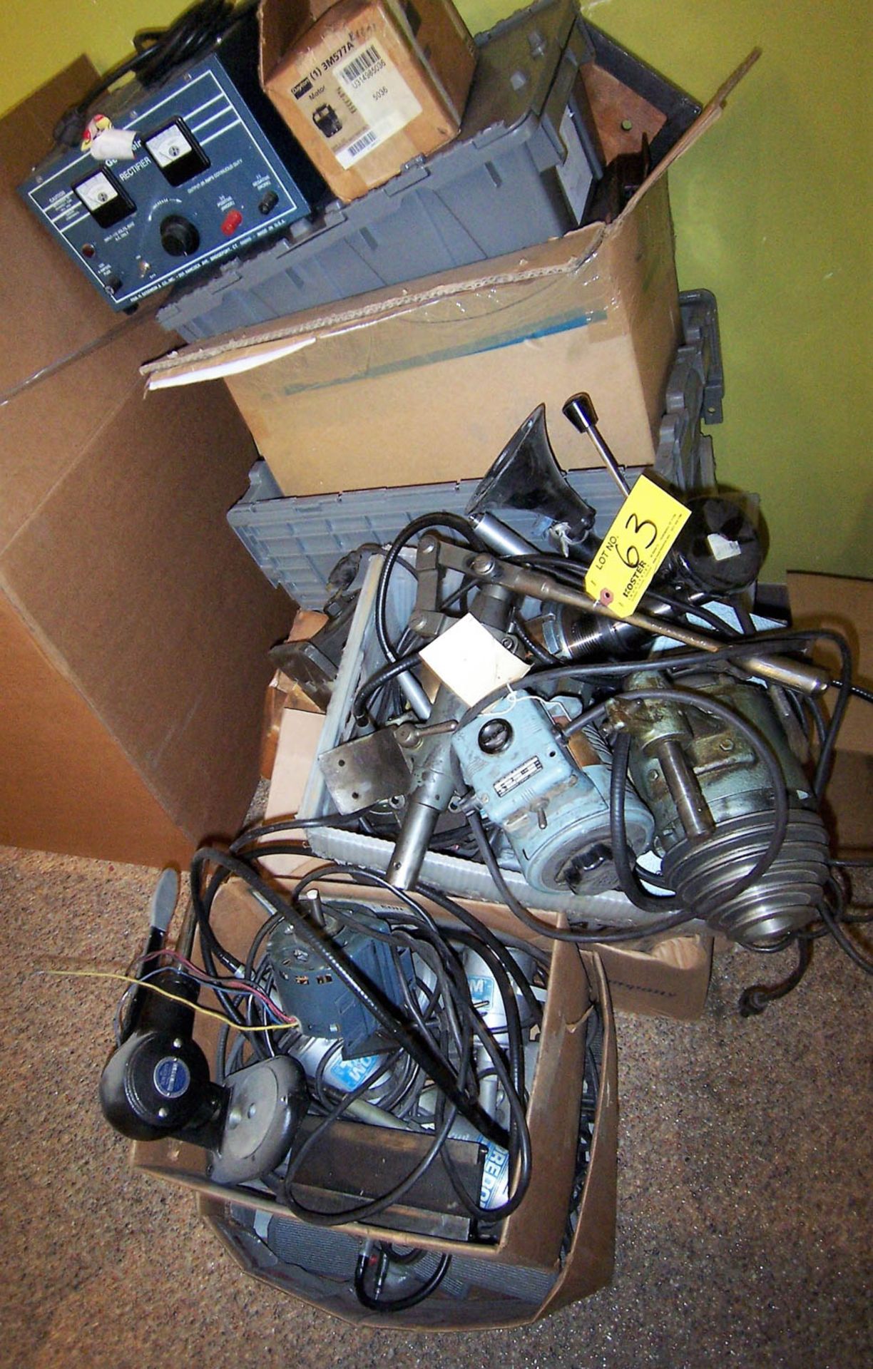 LOT OF MOTORS & MISCELLANEOUS