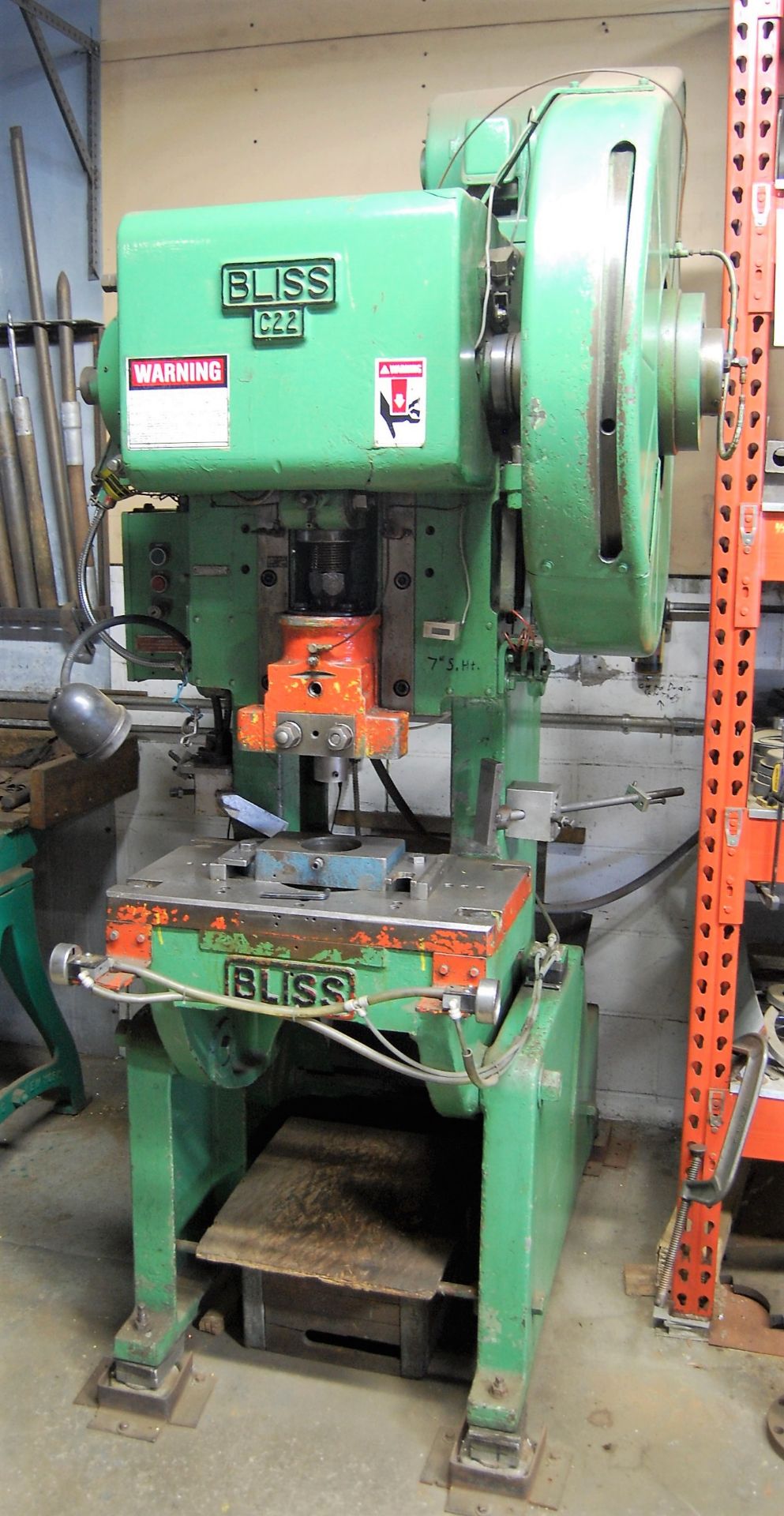 BLISS MDL. C22 22 TON OBI PRESS, FLYWHEEL TYPE WITH 2.5" STROKE, MECHANICAL CLUTCH, 9.25" SHUT