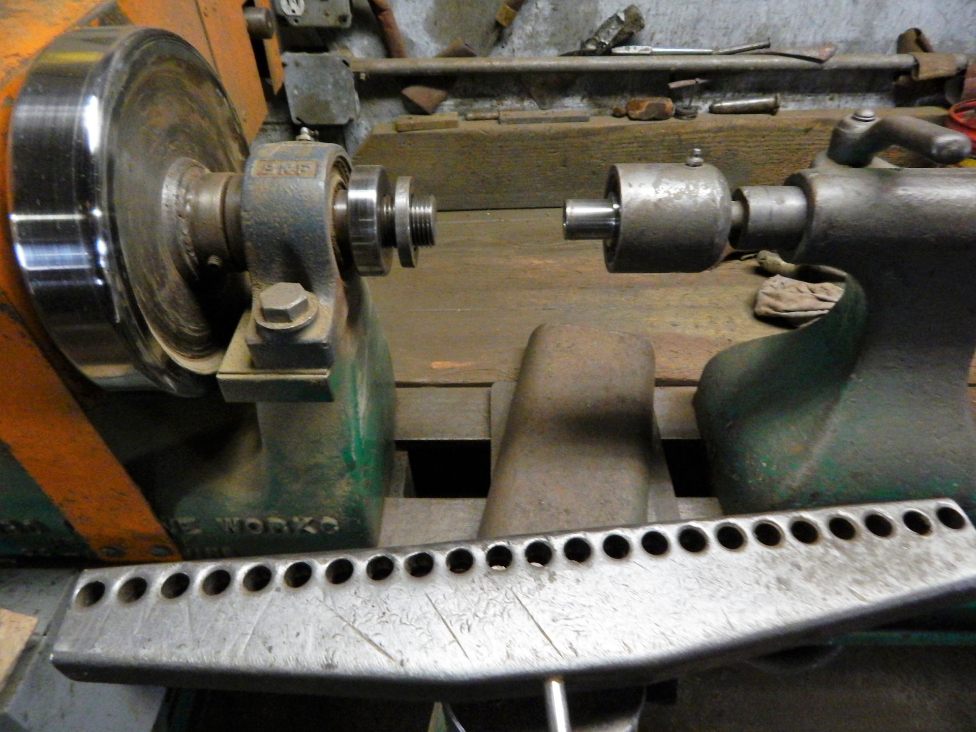 EO GRABO MACHINE WORKS 22" X 32" SPINNING LATHE WITH REST, JAILSTOCK, DRIVEALL MDL. 405 - Image 2 of 3