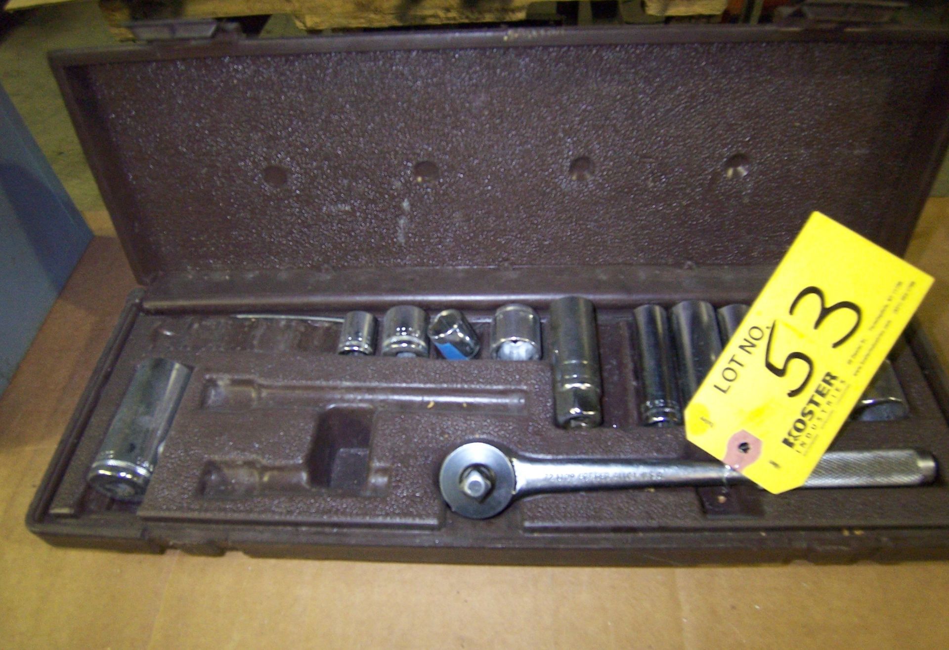 SOCKET WRENCH SET