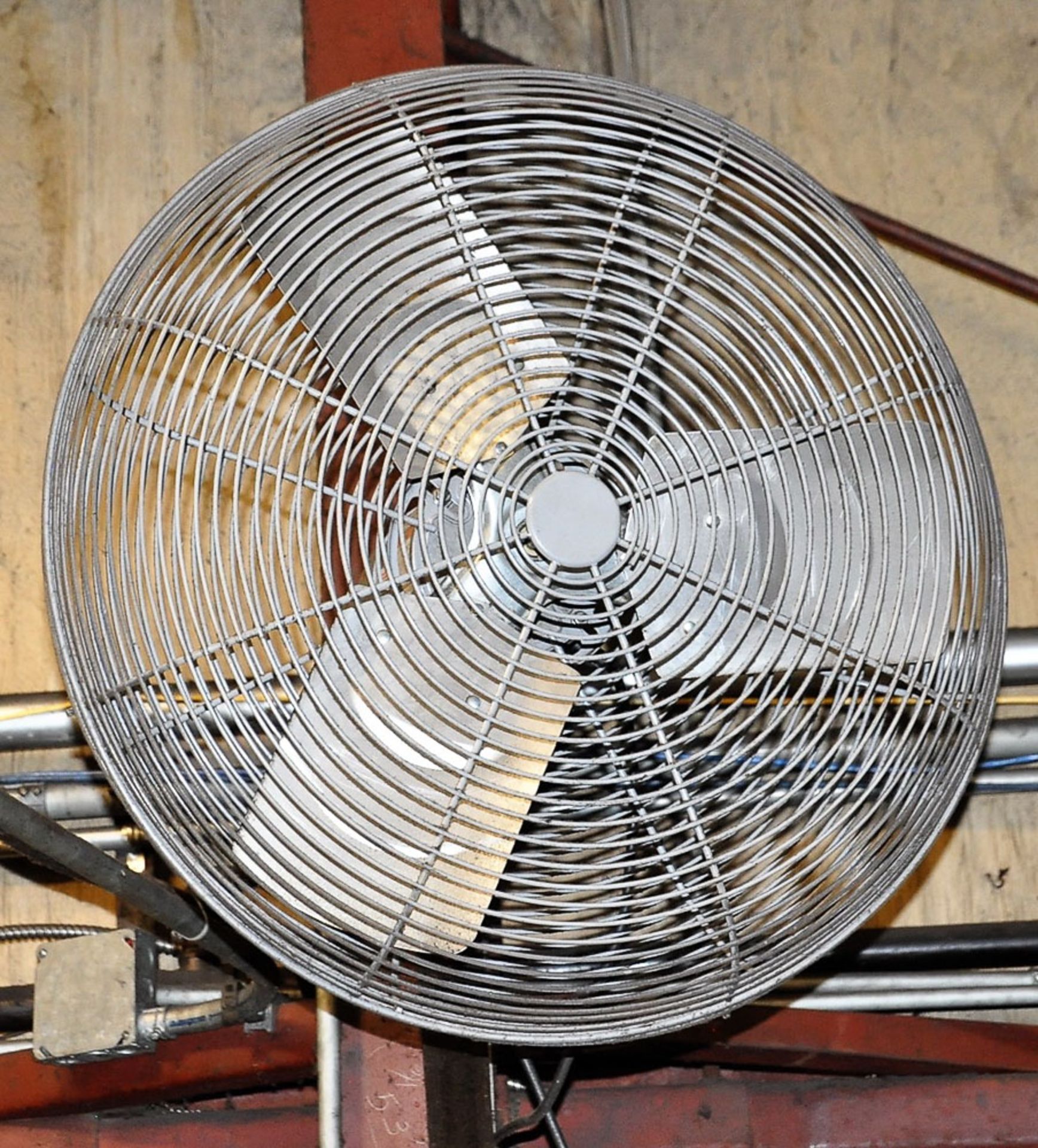 [5] COLUMN-MOUNTED SHOP FANS