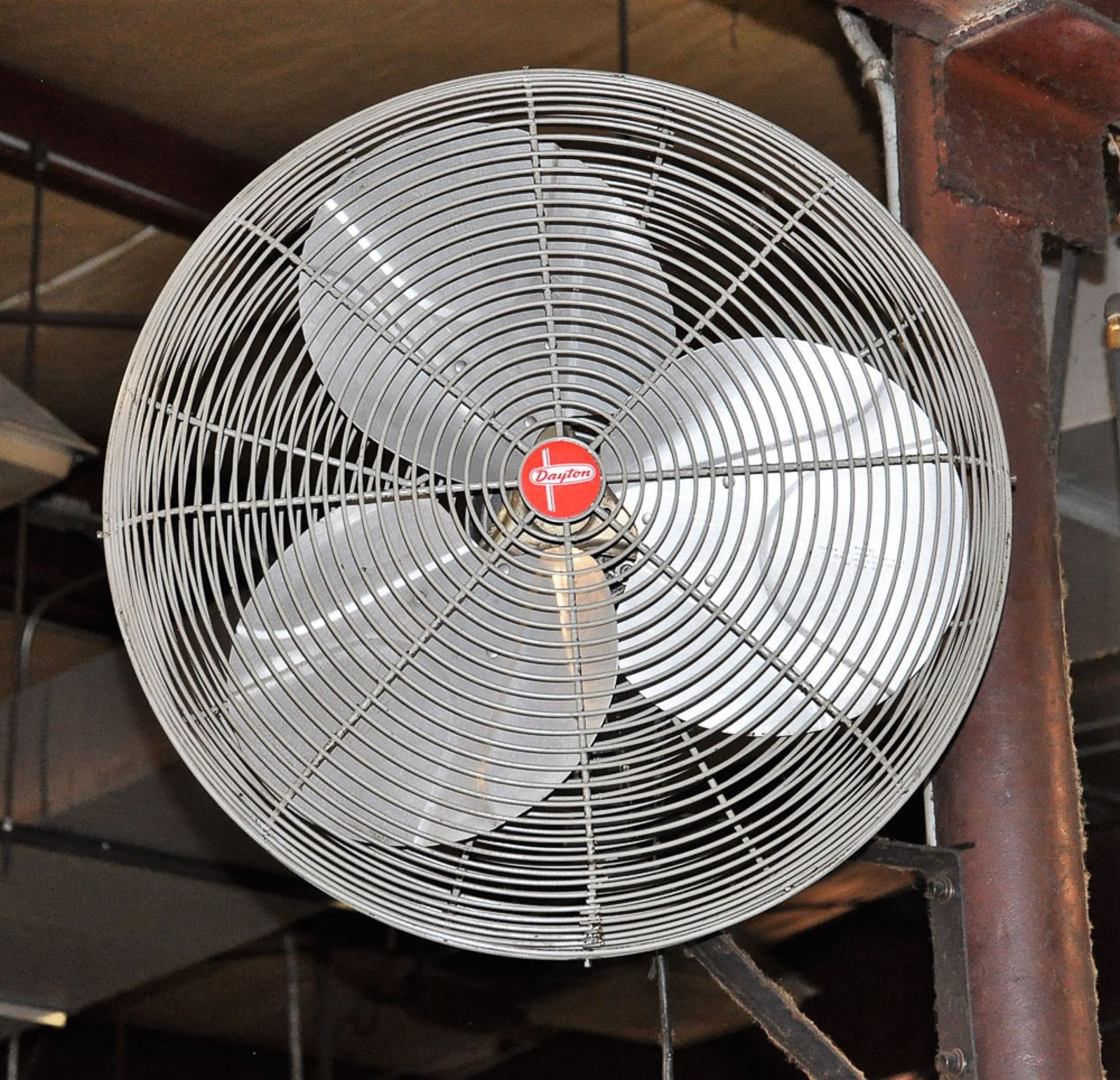 [5] COLUMN-MOUNTED SHOP FANS - Image 4 of 5