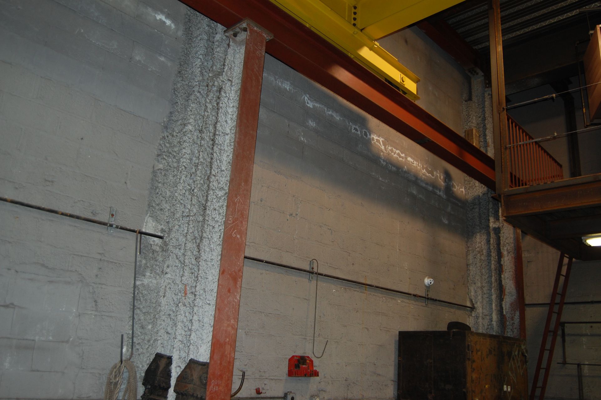 7-1/2 TON NORTH AMERICAN OVERHEAD BRIDGE CRANE, TOP RUNNING, 55' SPAN, 80 FPM, R&M HOIST(2007) - Bild 14 aus 19